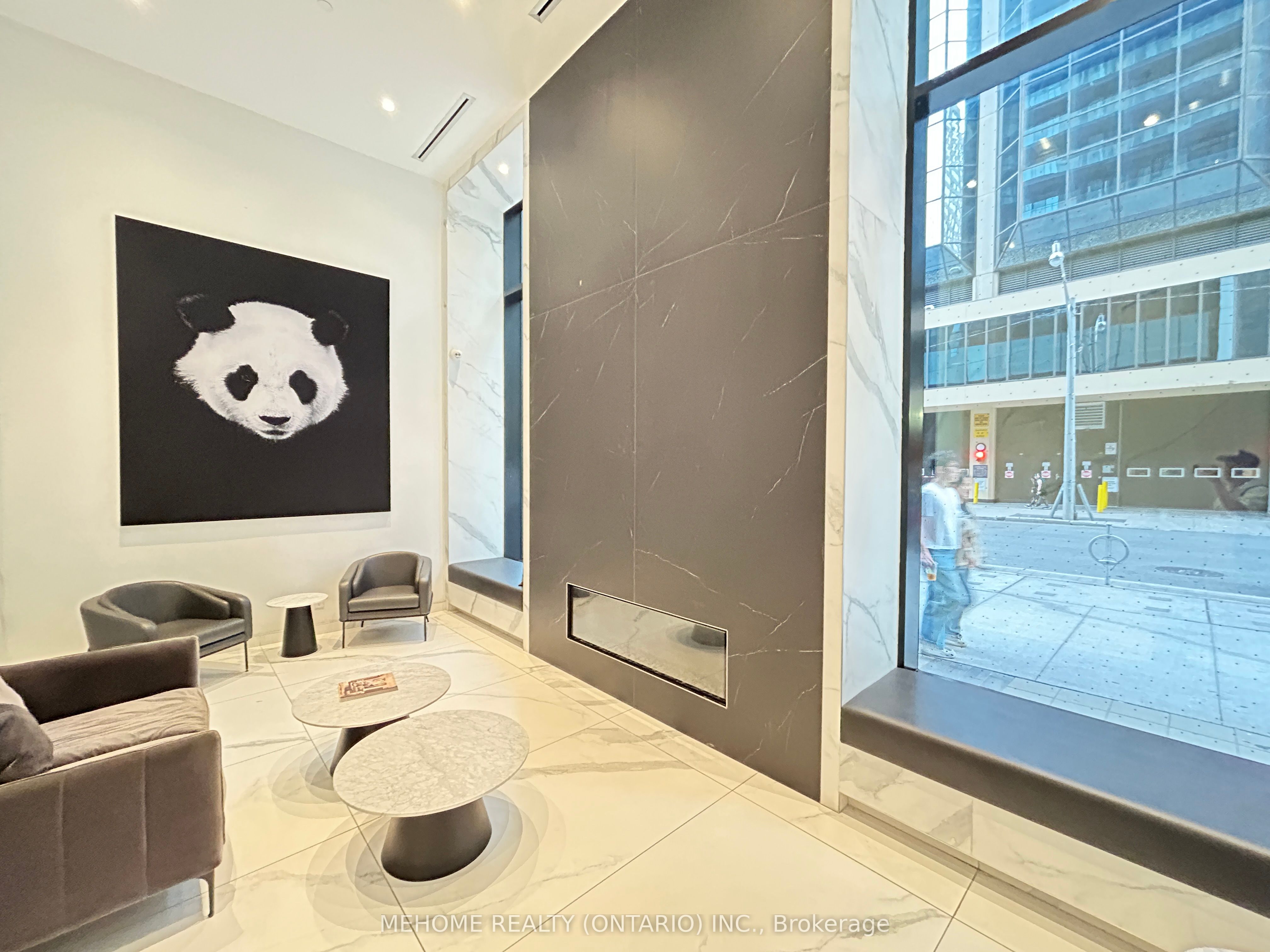 20 Edward Street, #1616