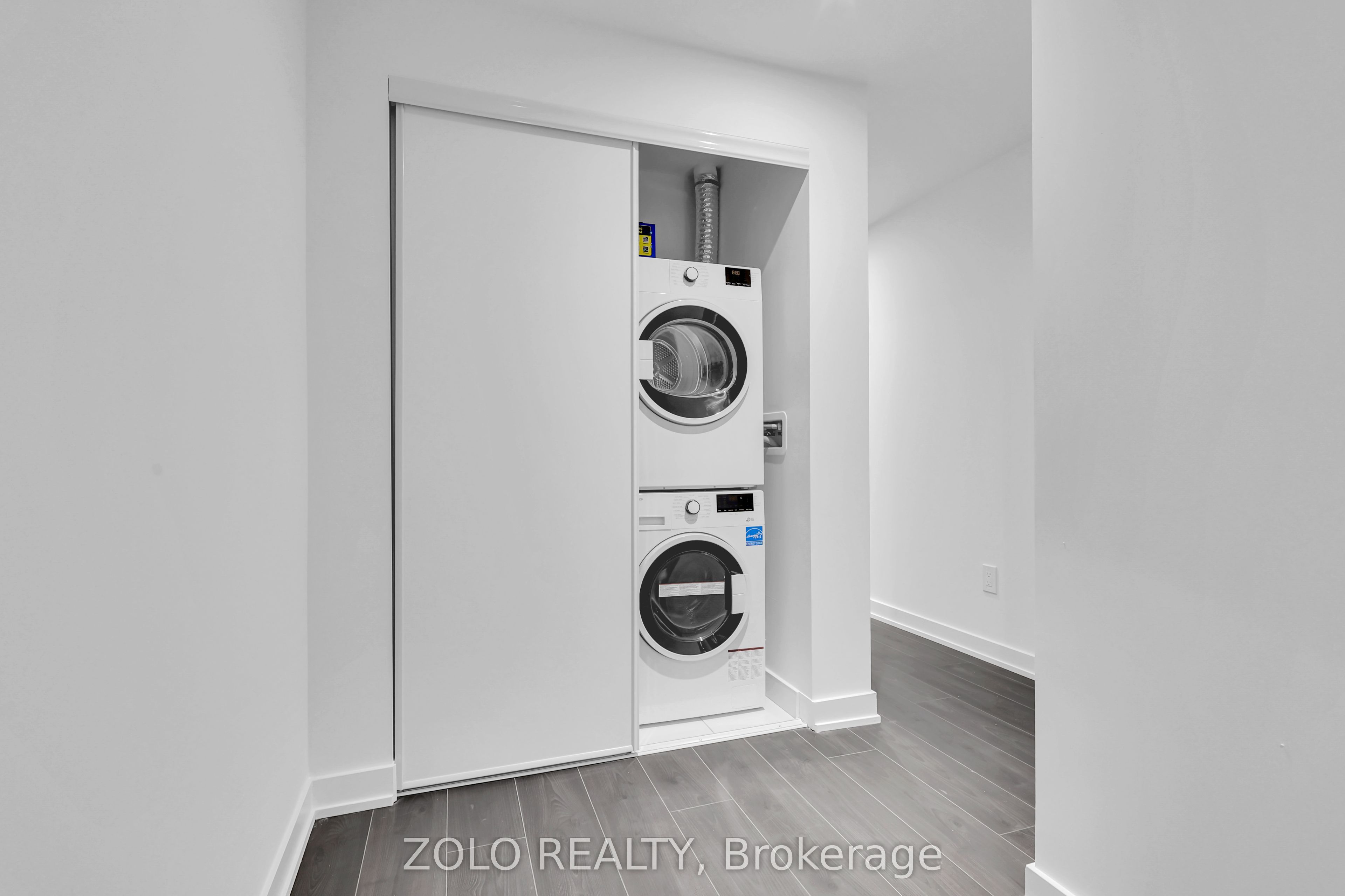28 Ann Street, #223