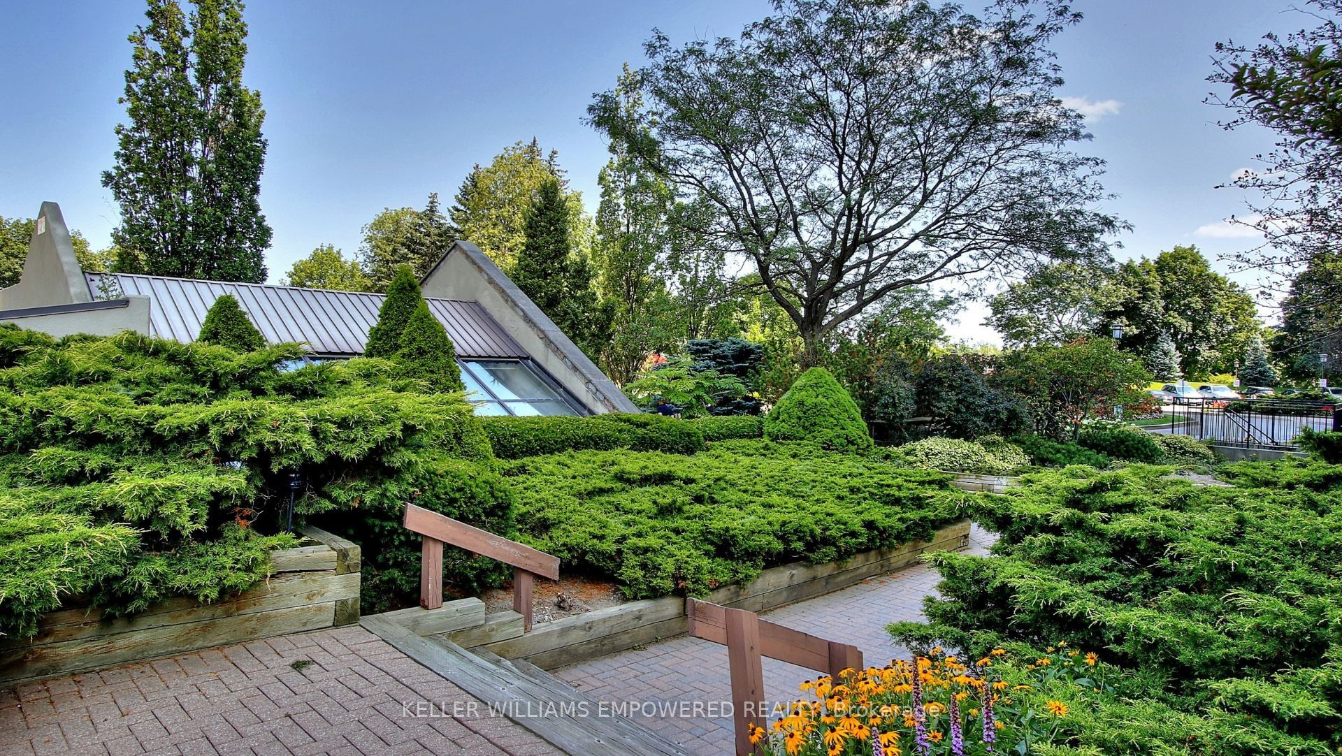 25 Bamburgh Circle, #1831