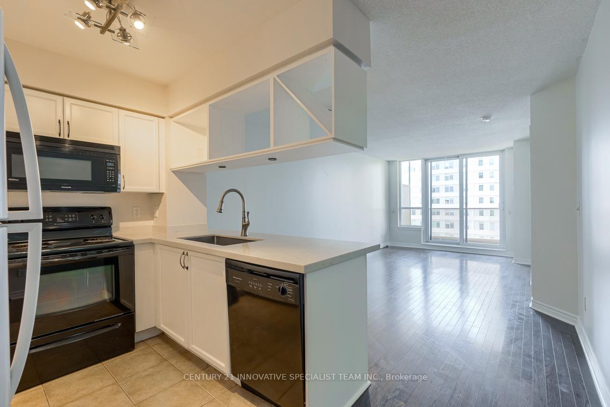2 Bedrooms Condo at 4080 Living Arts, Mississauga For sale