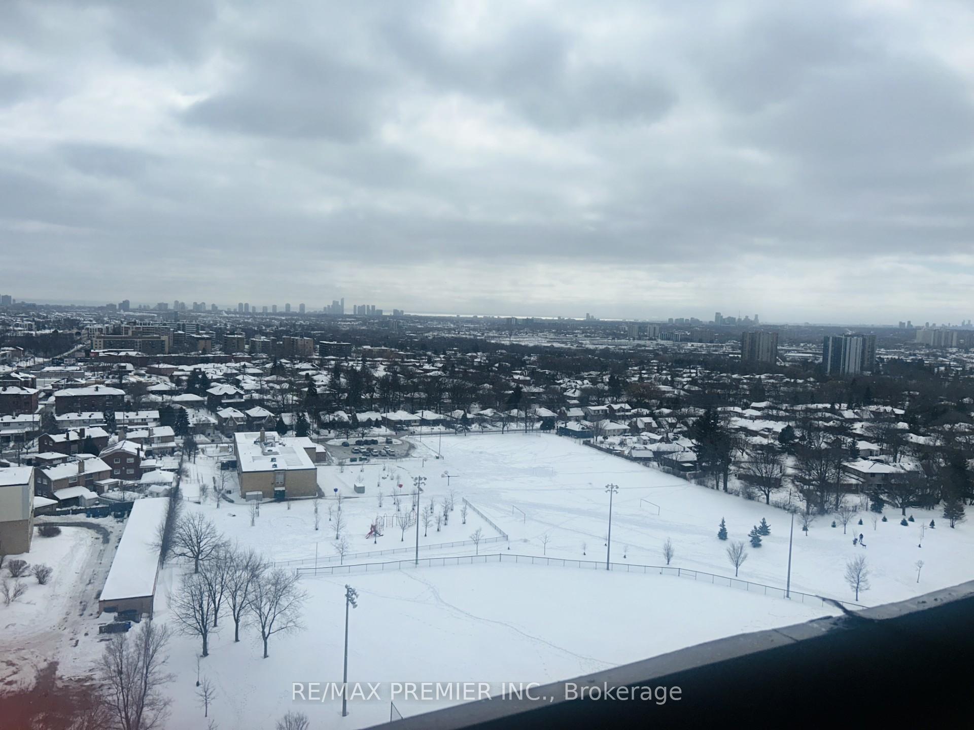 1 Bedroom Condo at 1455 LAWRENCE,  Toronto For sale