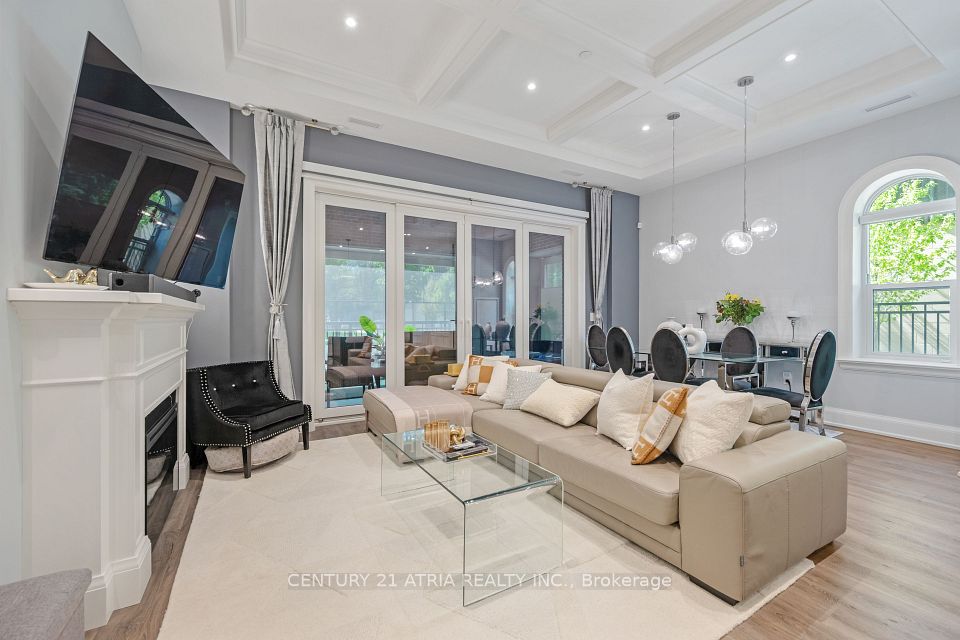 208 Main St Unionville