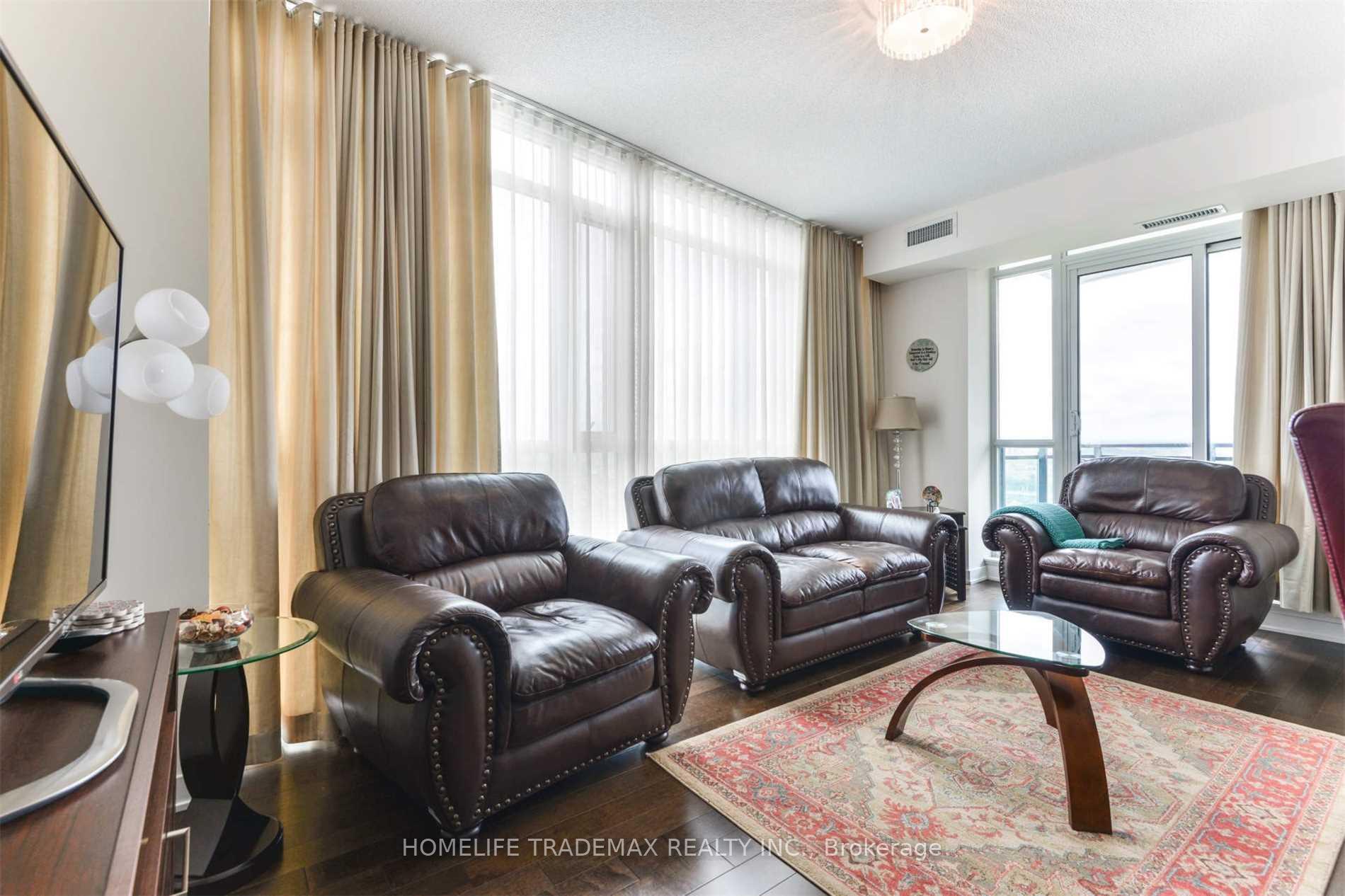 3 Bedrooms Condo at 4099 Brickstone, Mississauga For sale
