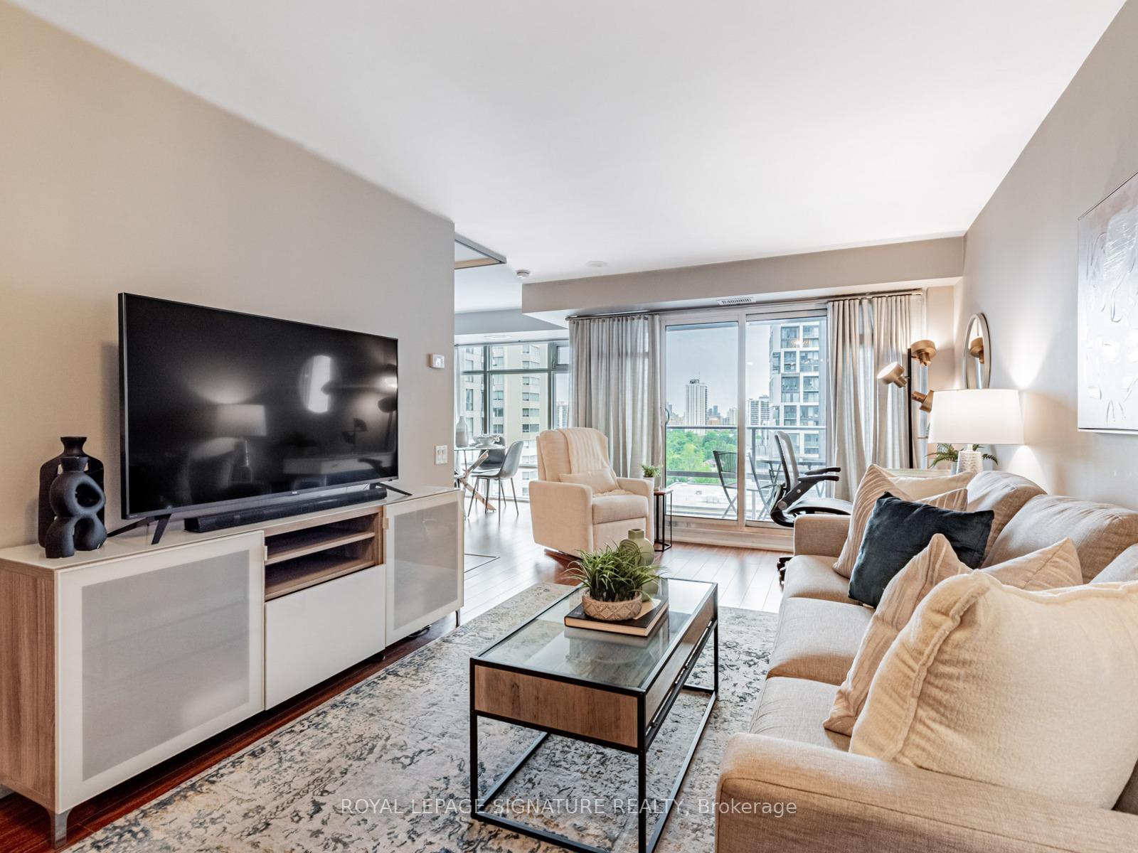 2 Bedrooms Condo at 2191 Yonge, Toronto For sale