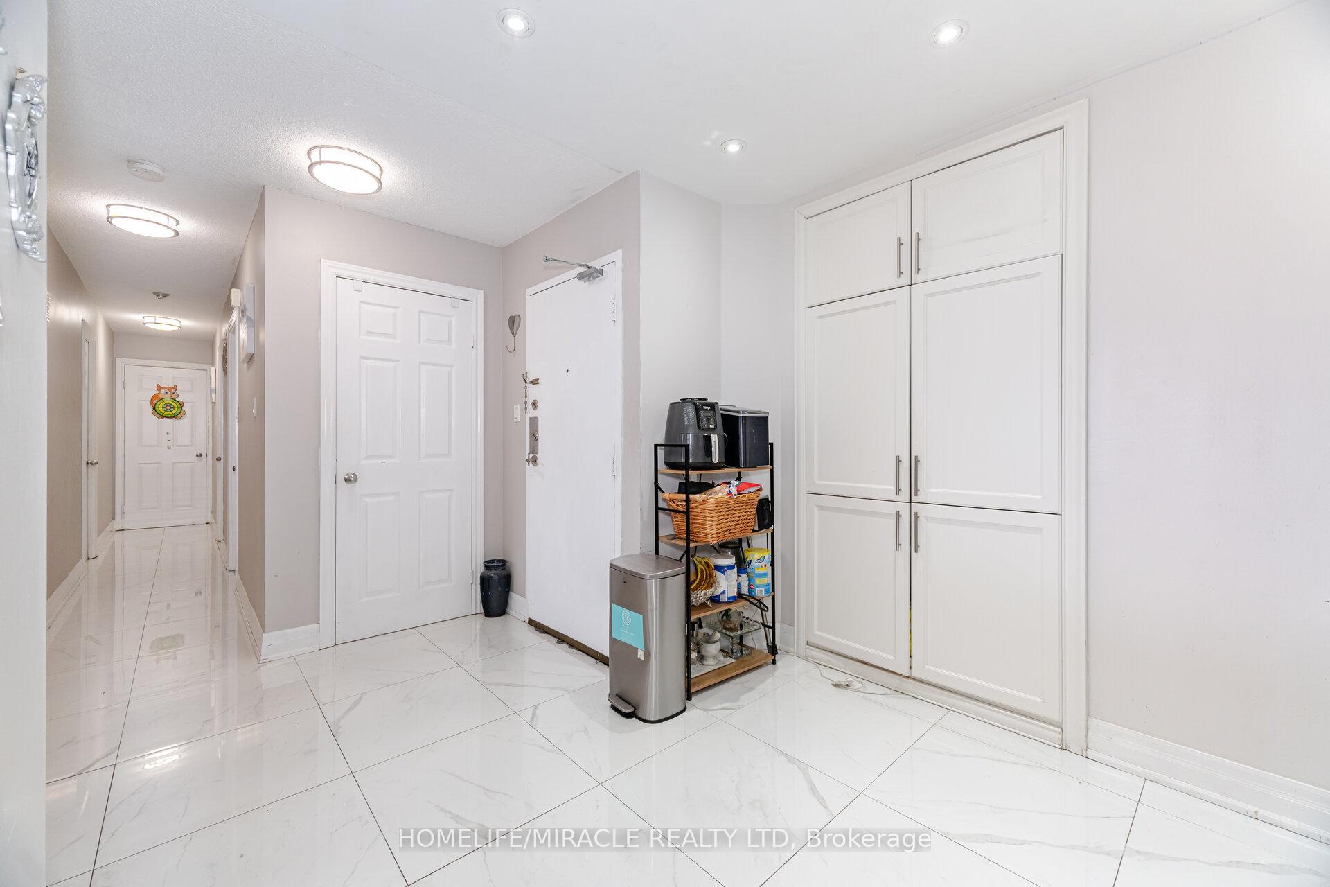 3 Bedrooms Condo at 234 Albion, Toronto For sale