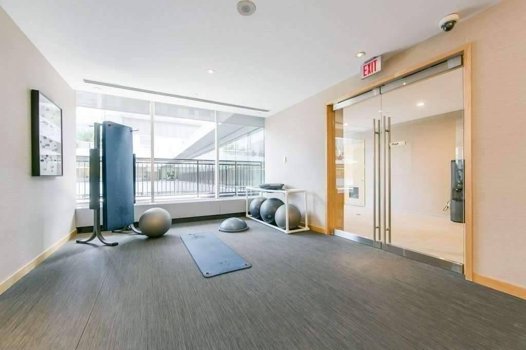 55 Bremner Boulevard 2907