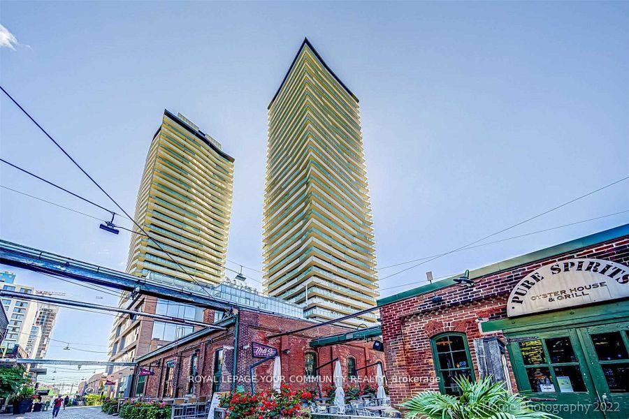 2 Bedrooms Condo at 70 Distillery, Toronto For sale