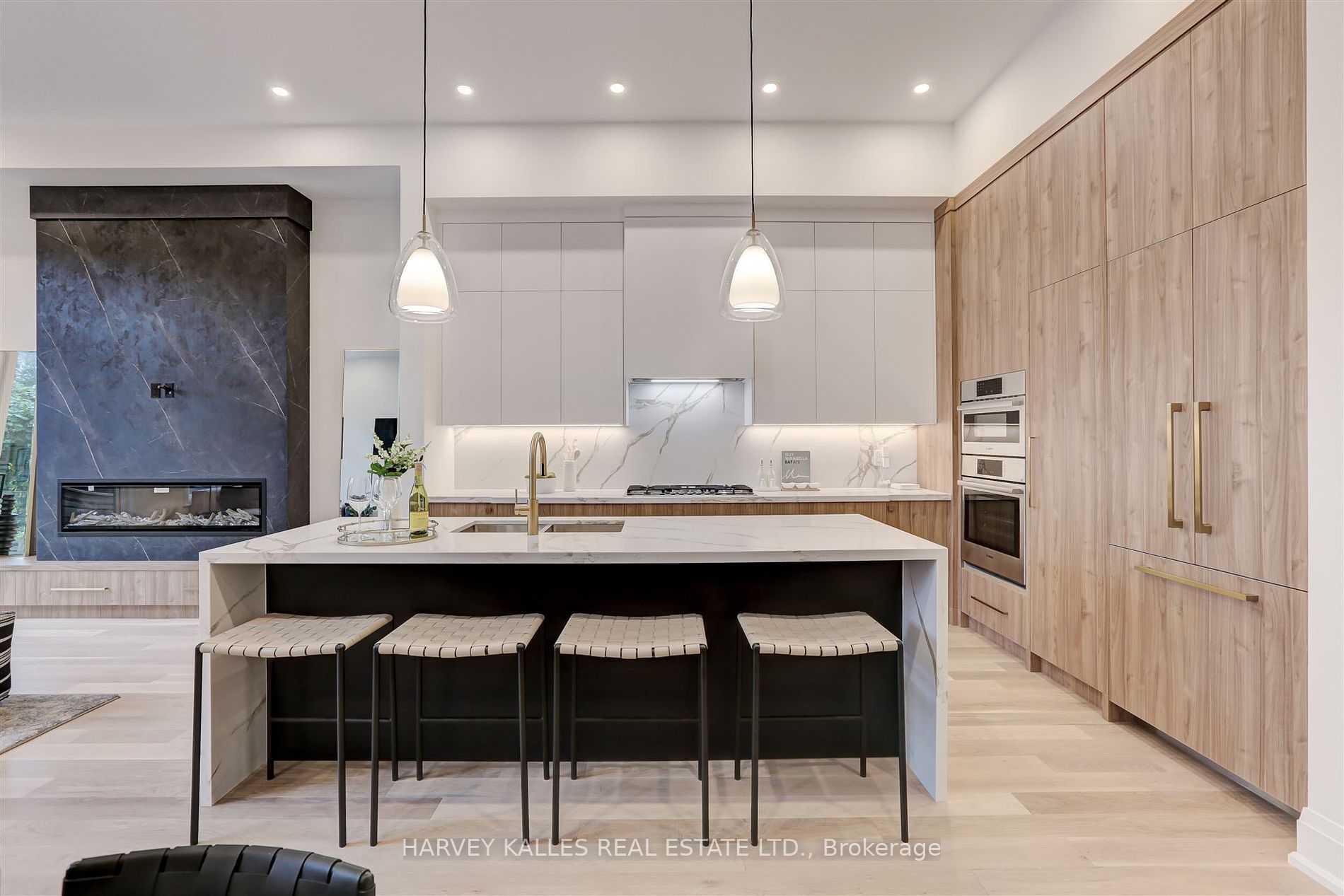 7B Bracebridge Avenue