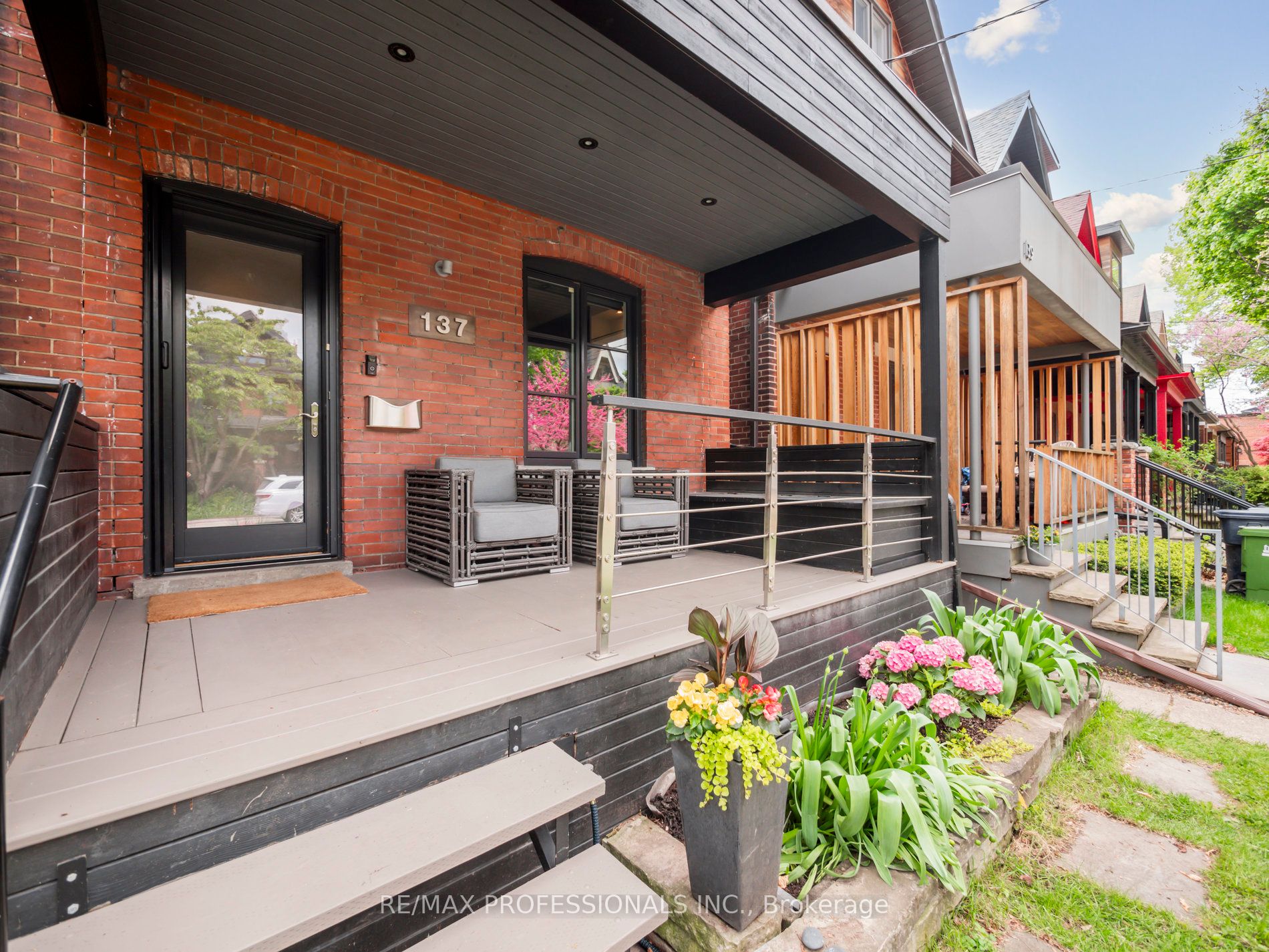 137 Galley Avenue