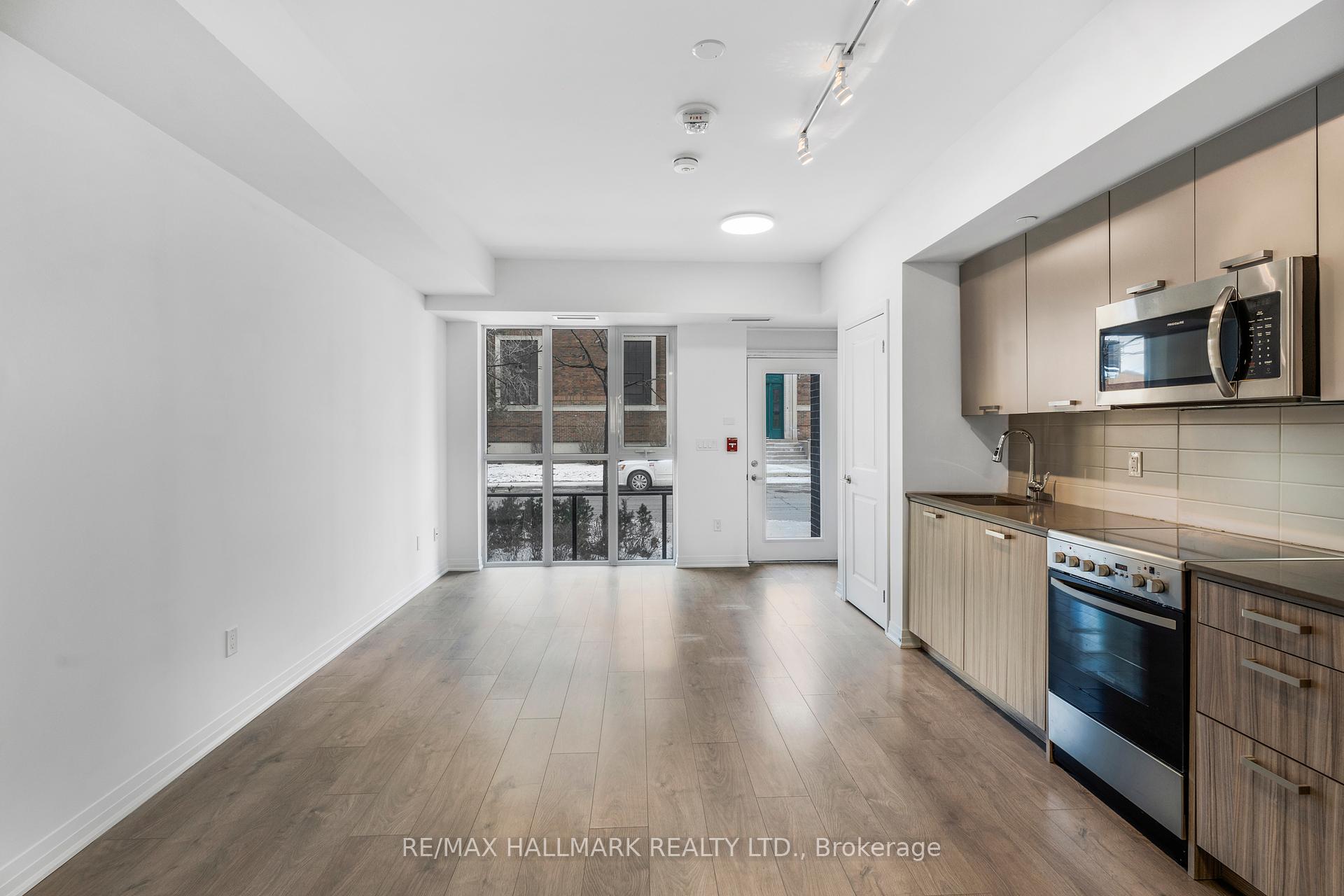 2 Bedrooms Condo at 2301 Danforth, Toronto For sale