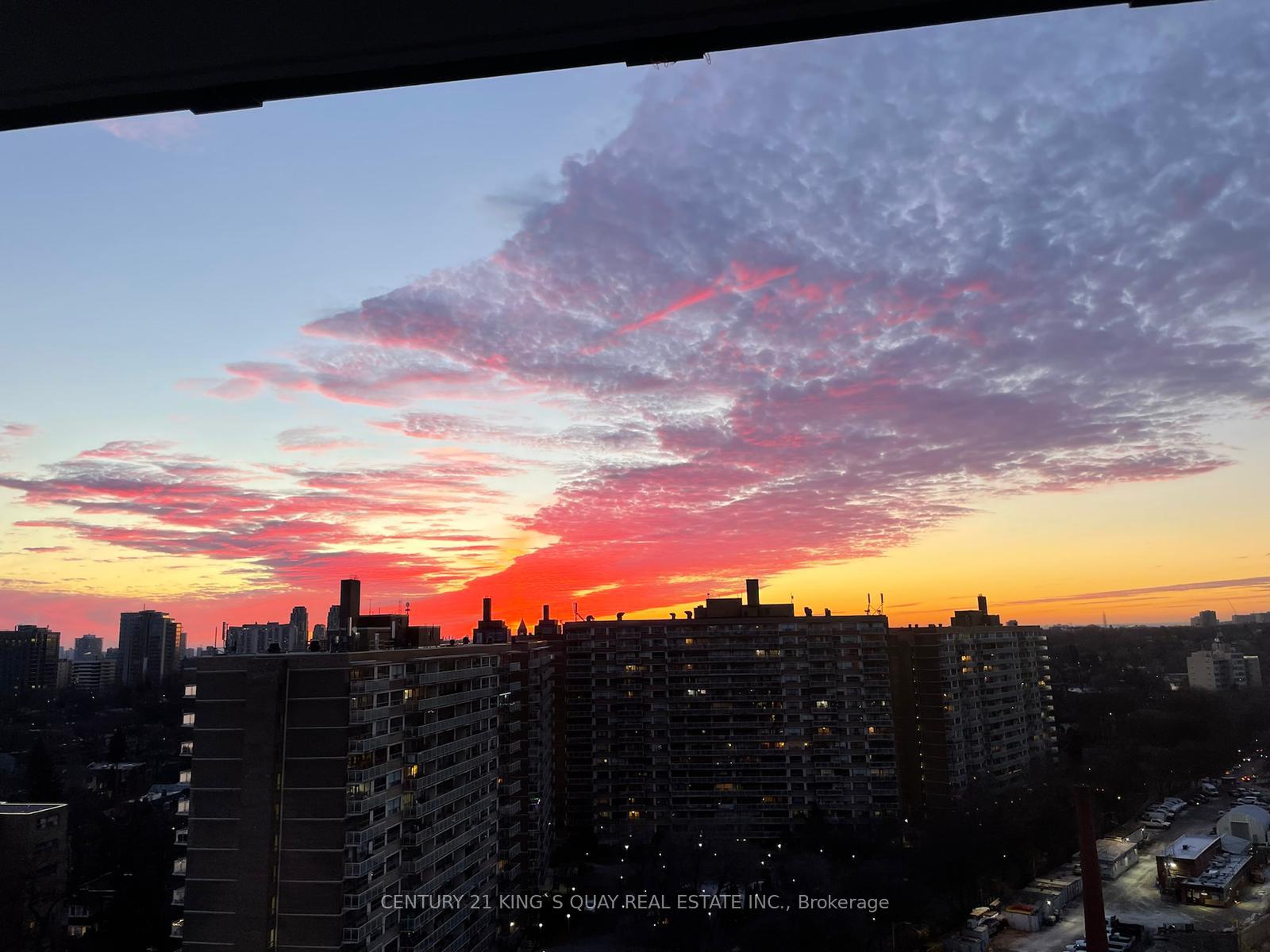 1 Bedroom Condo at 1815 Yonge, Toronto For sale
