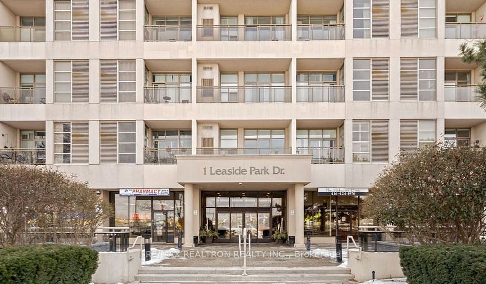 1 Leaside Park