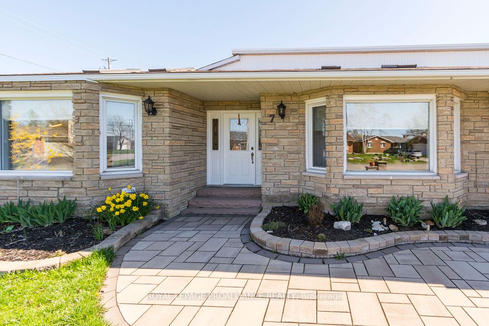 7 Brintnell Boulevard, Brighton, ON K0K 1H0
