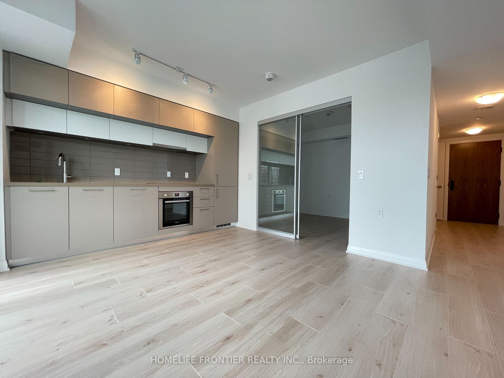 1 Bedroom Condo at 99 Foxbar, Toronto For sale