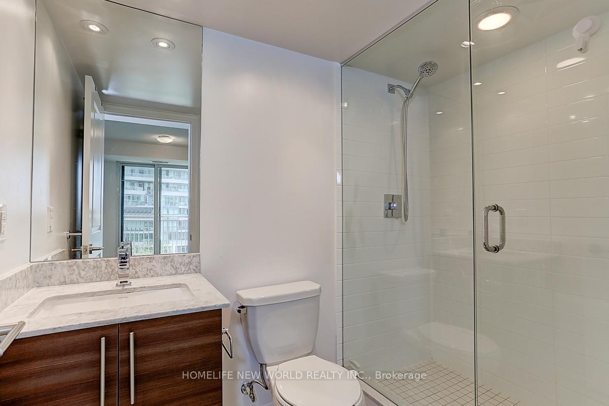 2 Bedrooms Condo at 35 Bastion,  Toronto For sale