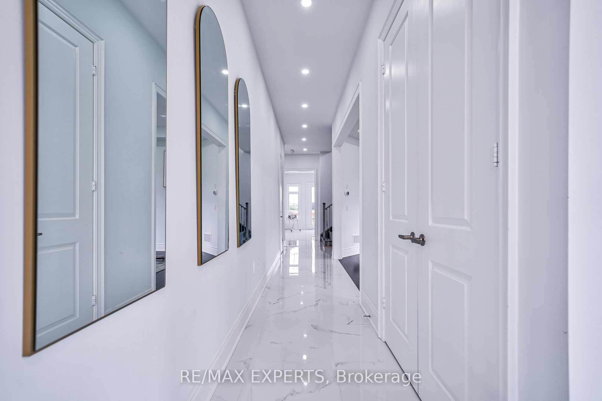86 Conductor Avenue, #Main