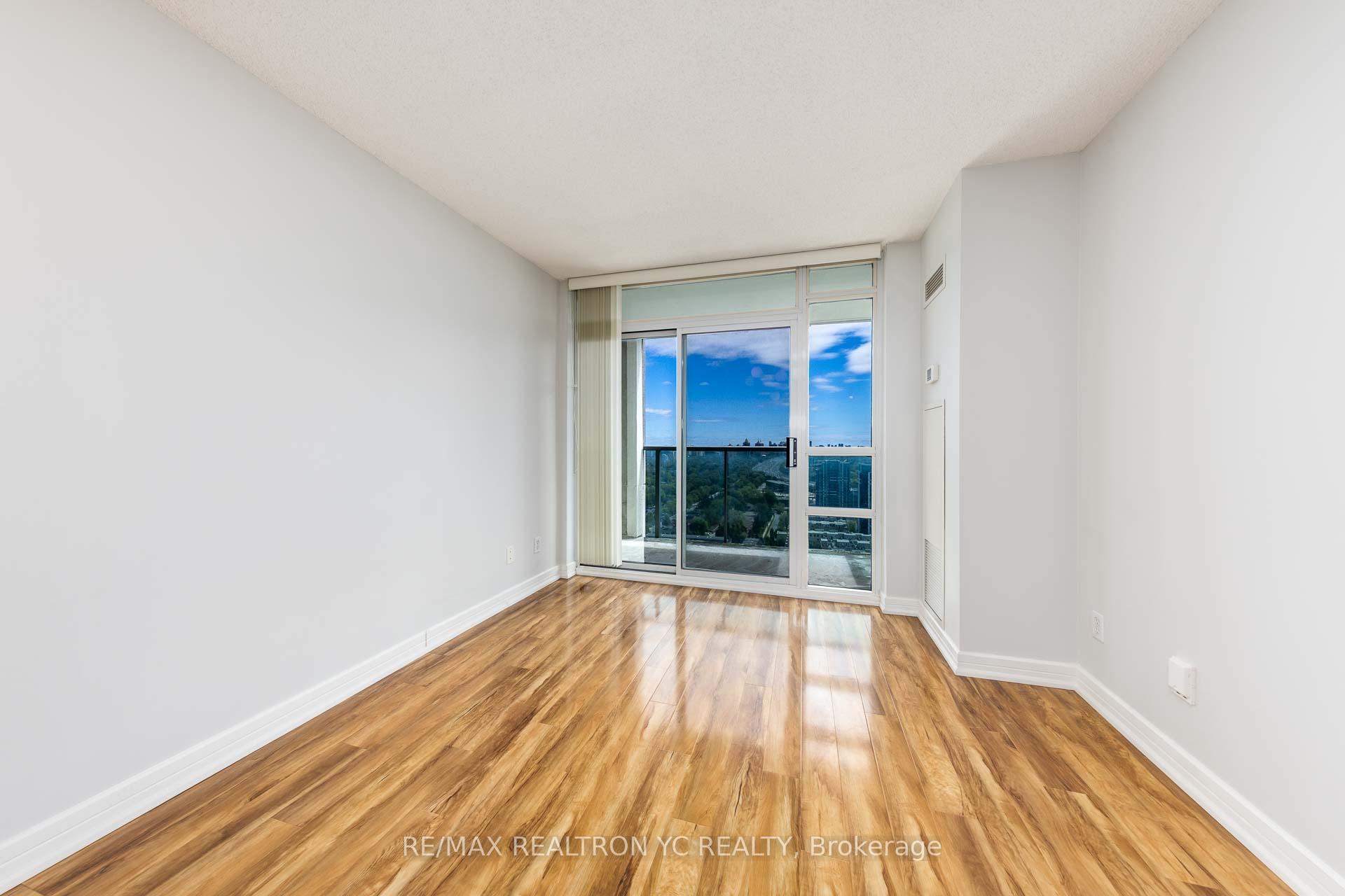1 Bedroom Condo at 18 Harrison Garden, Toronto For sale