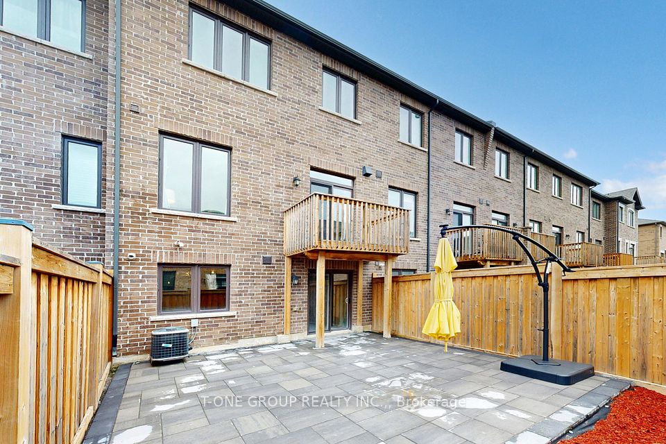 34 Mallery Street, Richmond Hill, ON L4S 0H7