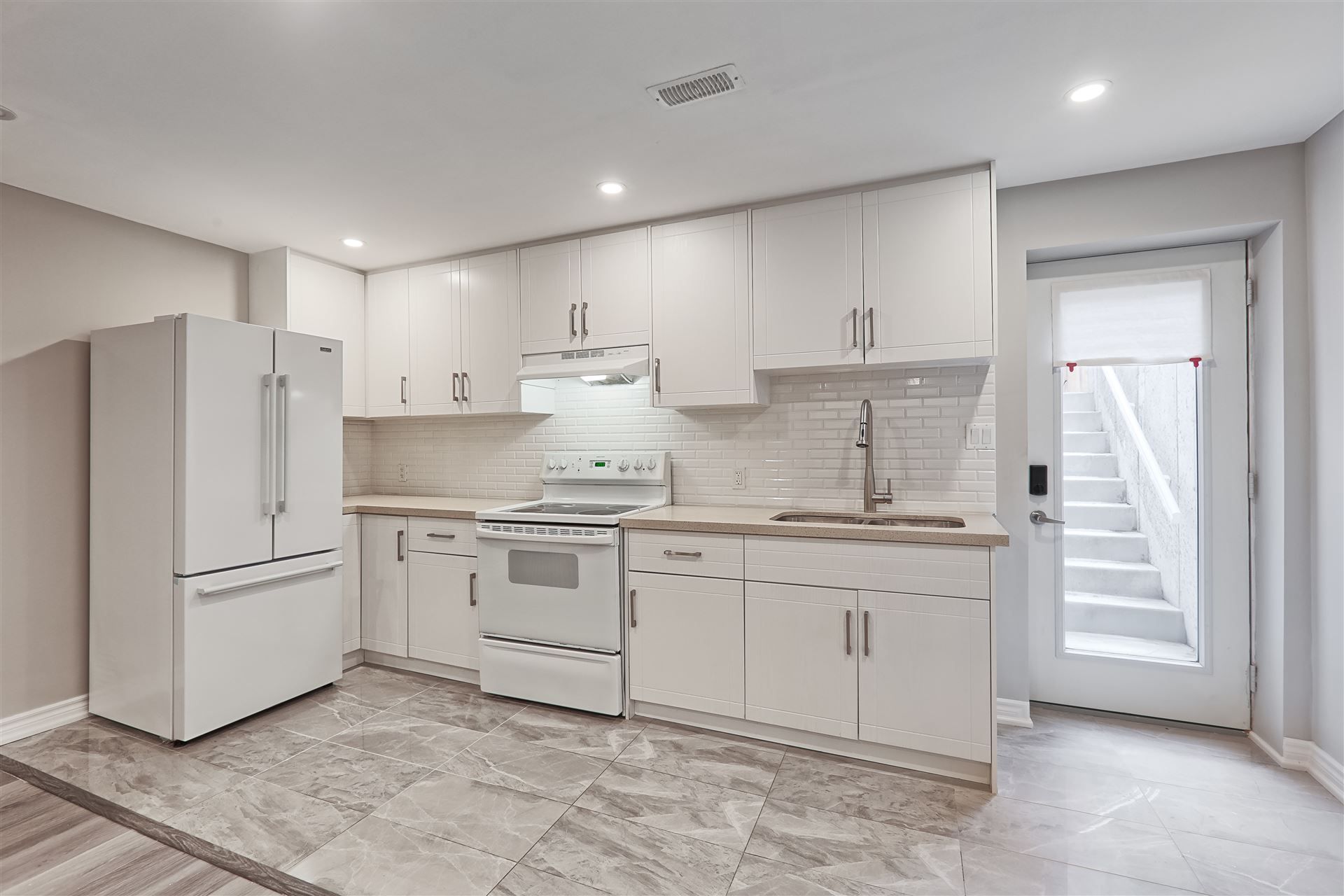 91 Haskins Crescent Lower Level