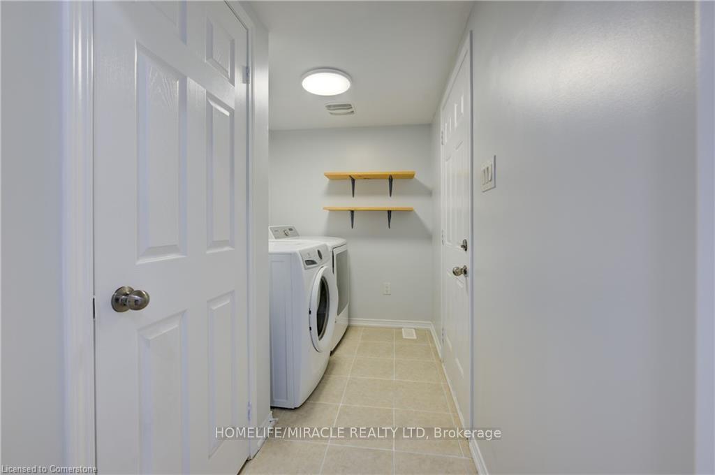Photo of 41 Cole Crescent, Brantford, ON N3T 0P4