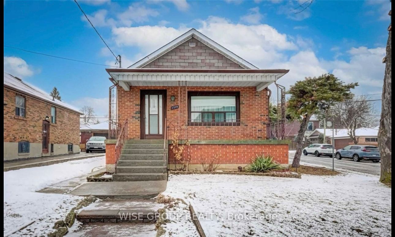 1118 Glencairn Avenue, Toronto, ON M6B 2B4