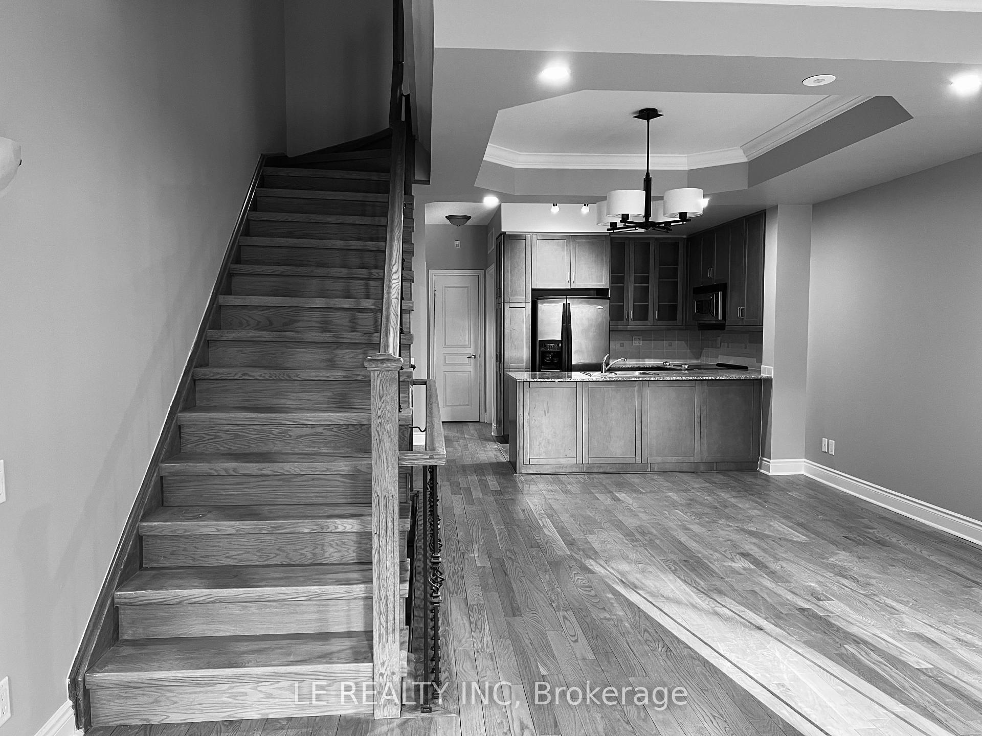 2 Bedrooms Condo at 70 Byng, Toronto For sale