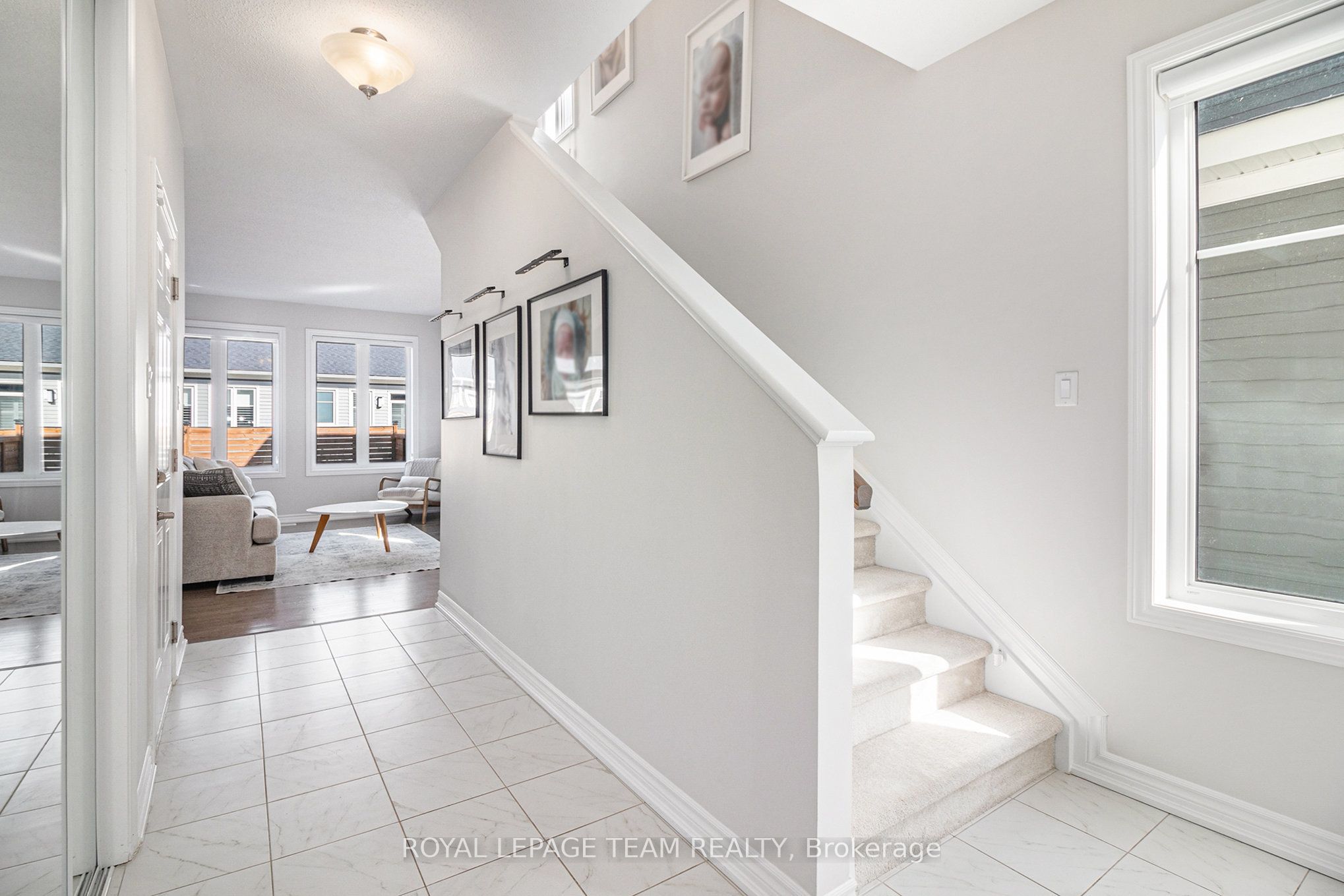 53 Pelham Crescent, StittsvilleMunsterRichmond, ON K0A 2Z0