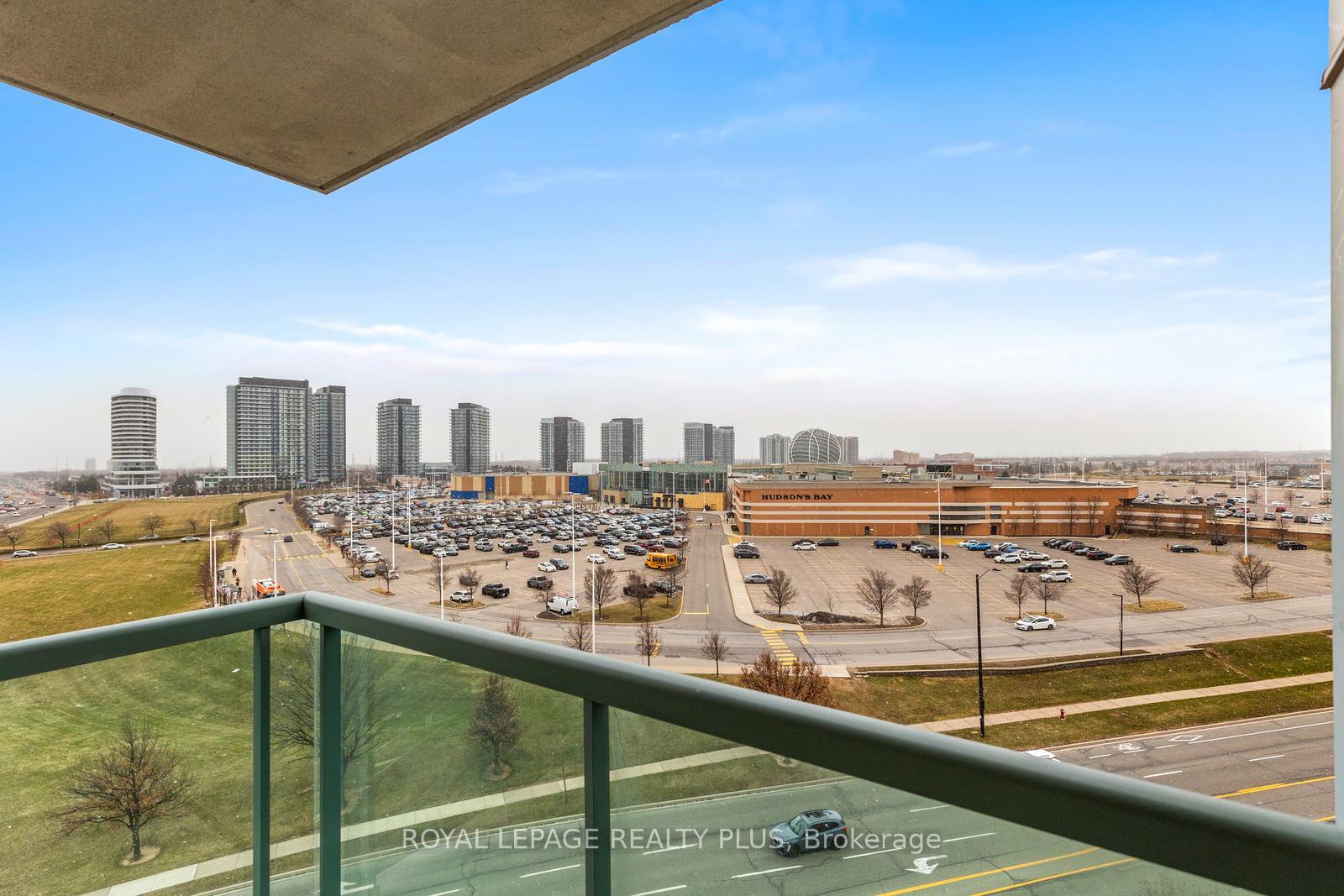1 Bedroom Condo at 2545 Erin Centre,  Mississauga For sale