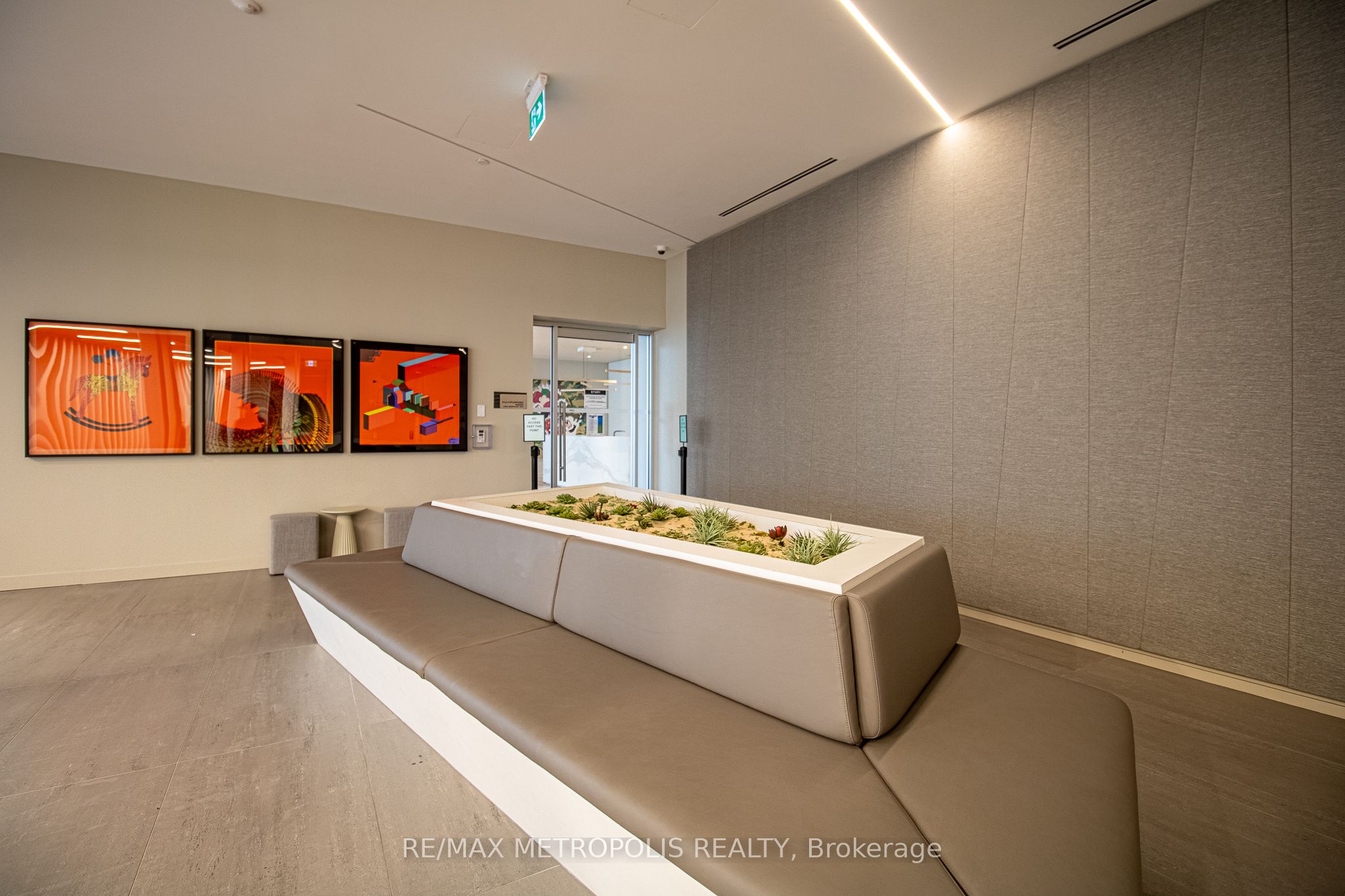 3900 Confederation Parkway, #216