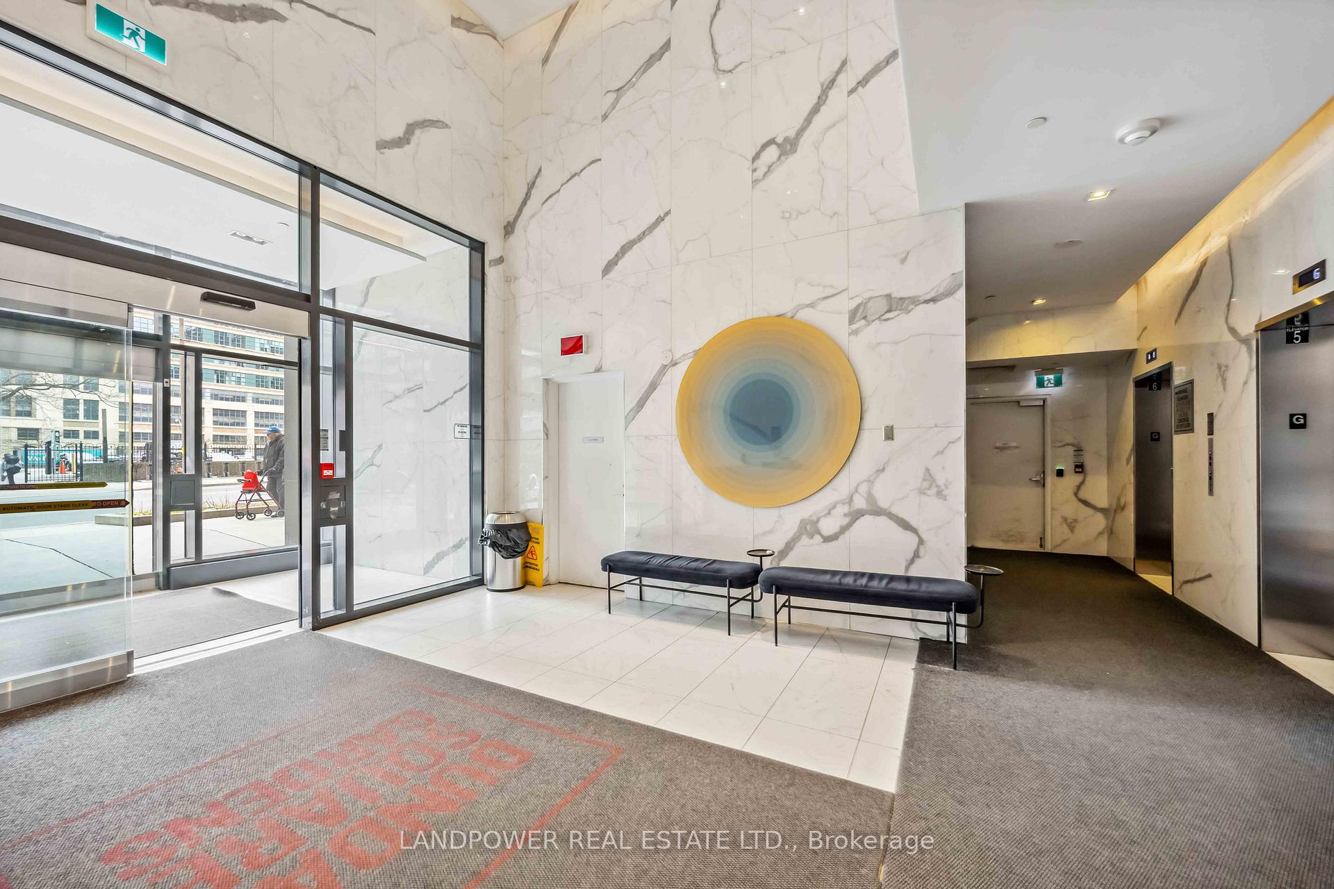 2 Bedrooms Condo at 251 Jarvis, Toronto For sale
