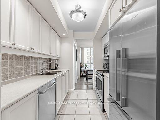 3 Bedrooms Condo at 15 Northtown, Toronto For sale