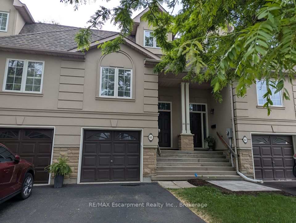 65 FAIRWOOD Place