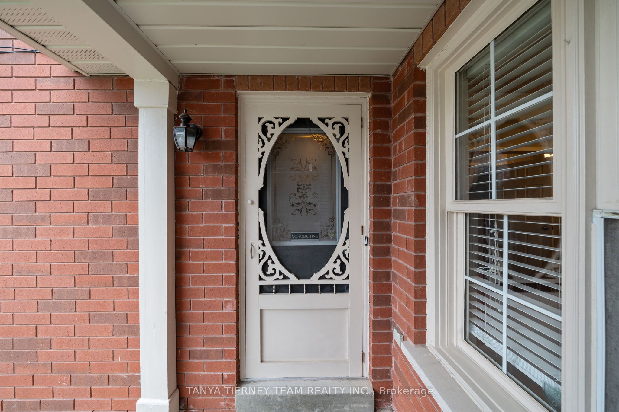 38 Wells Crescent