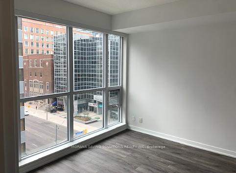 2 Bedrooms Condo at 89 Dunfield,  Toronto For sale