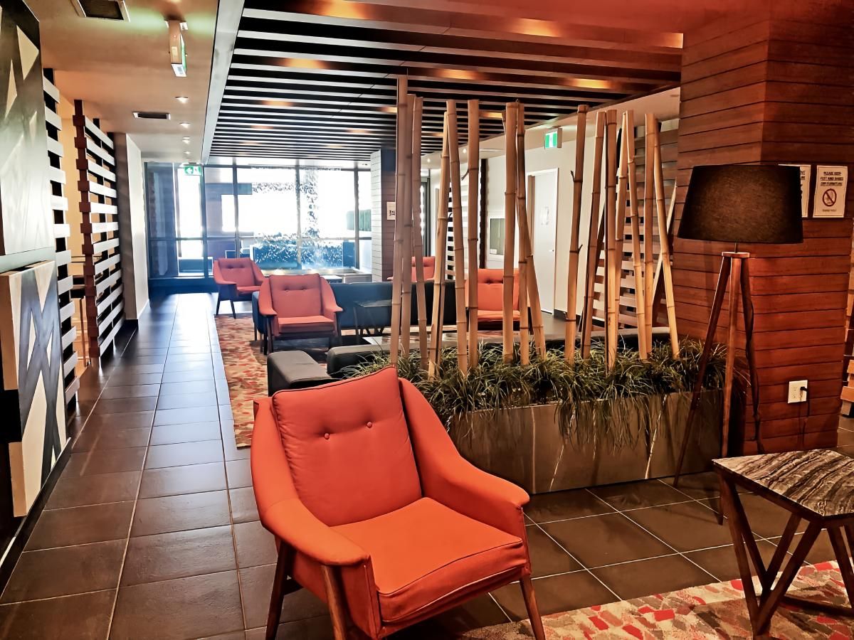 21 Iceboat Terrace 2909