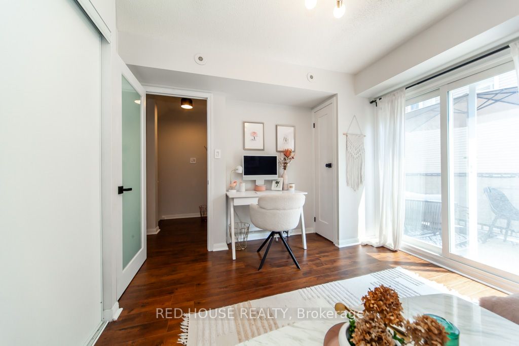 33 Canniff Street, #714
