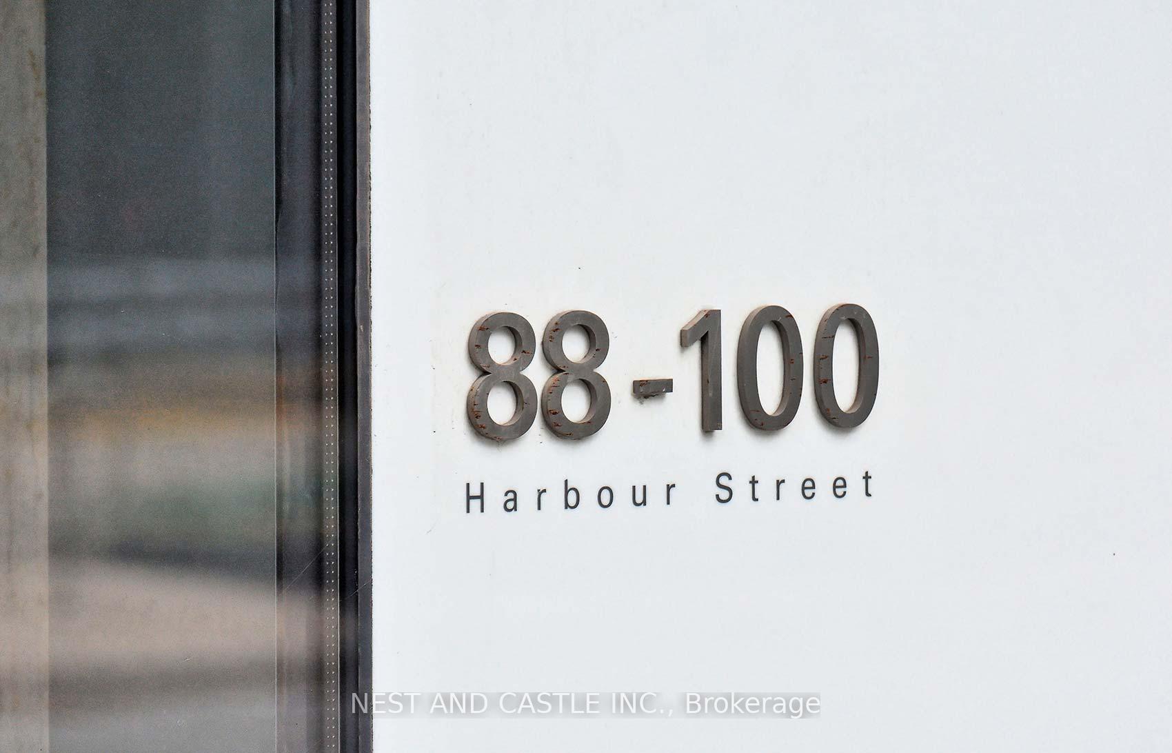 2 Bedrooms Condo at 100 Harbour, Toronto For sale