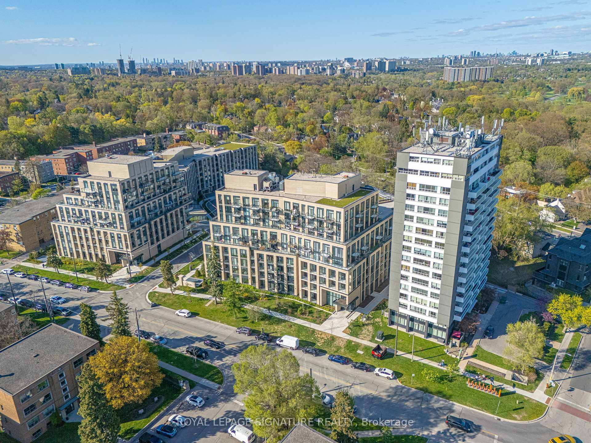 1 Bedroom Condo at 293 The Kingsway, Toronto For sale