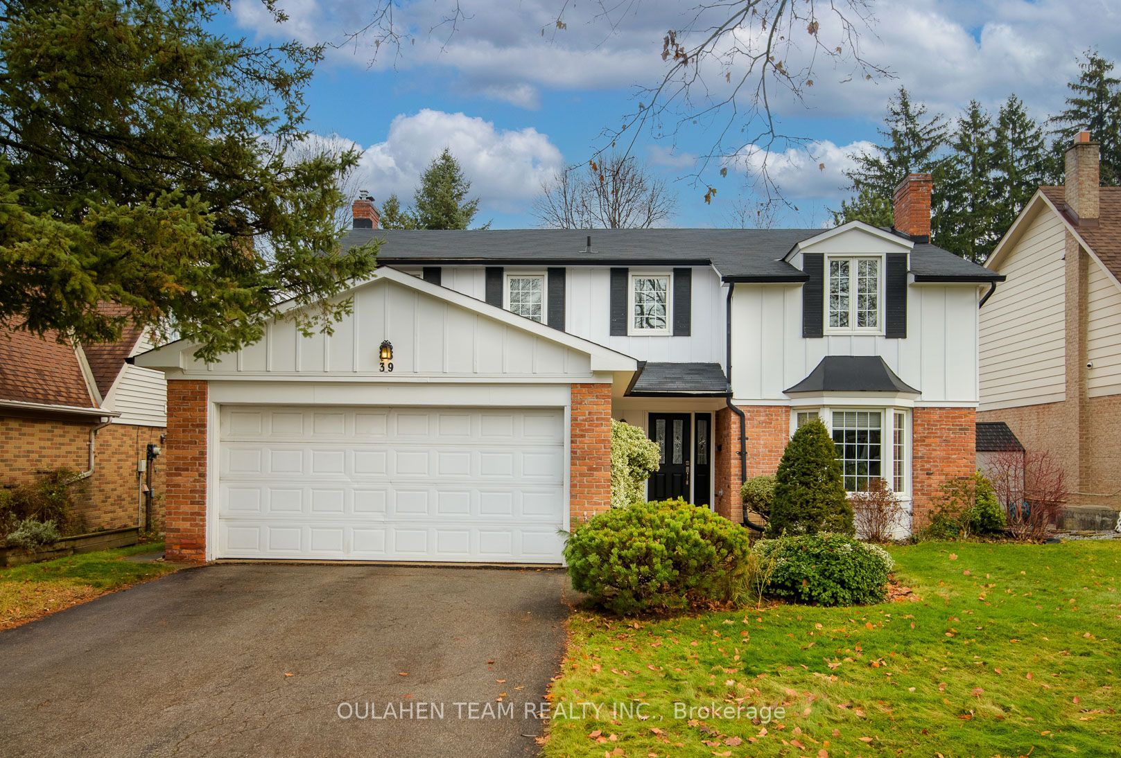 39 Robinter Drive, Toronto, ON M2M 3R4