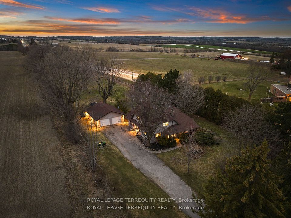 2352 Concession Rd 8