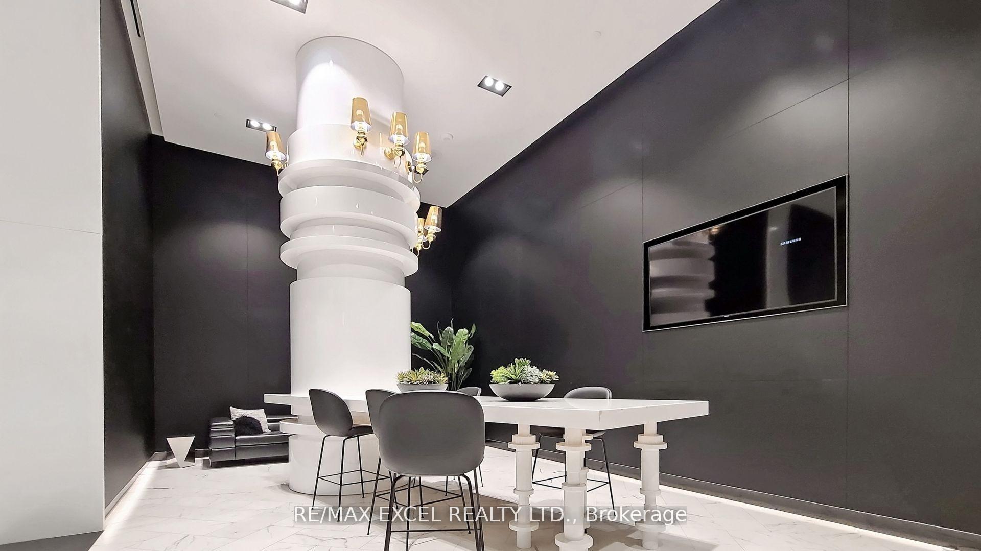 2 Bedrooms Condo at 87 Peter, Toronto For sale