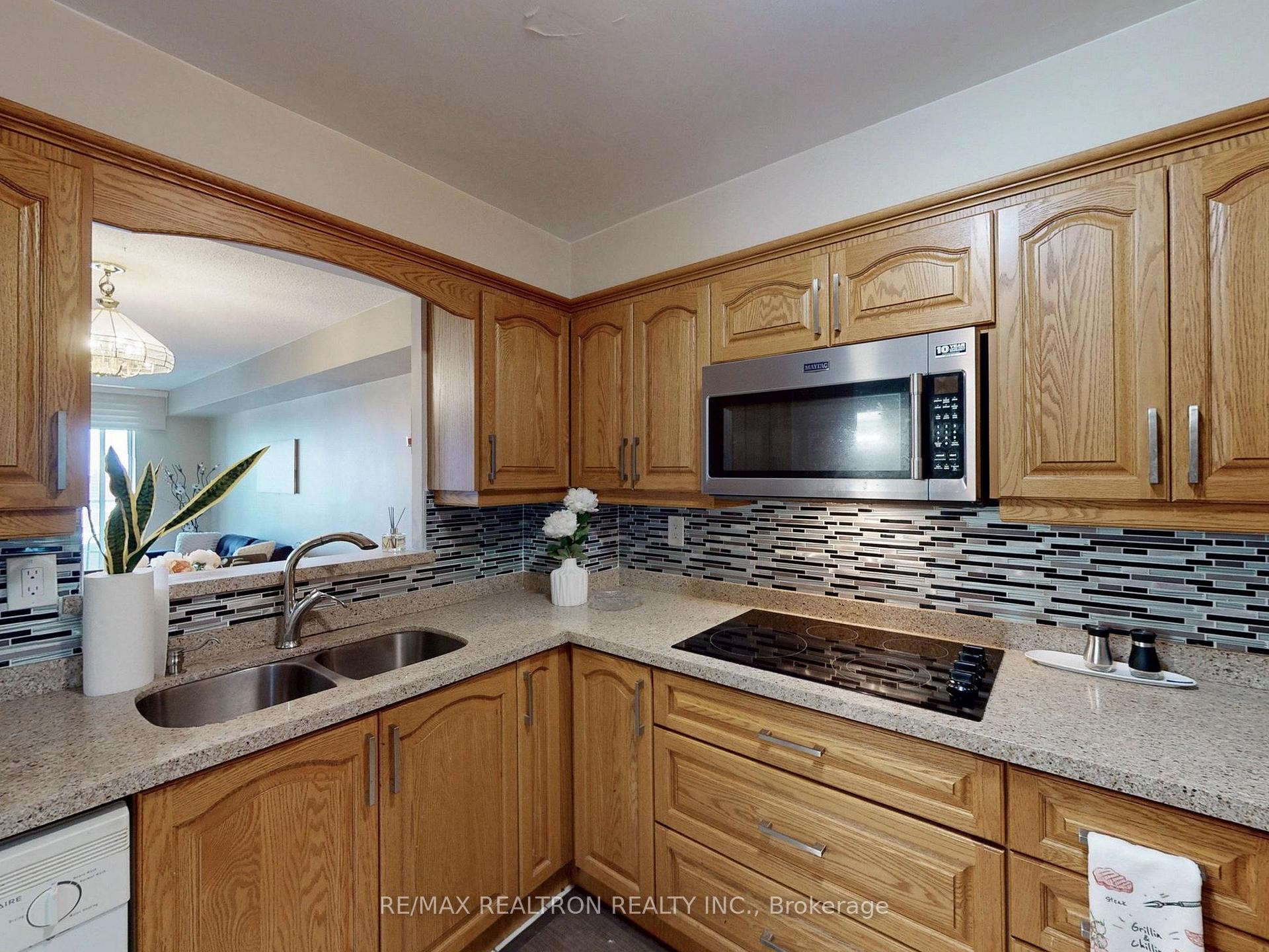 1 Bedroom Condo at 430 McLevin, Toronto For sale
