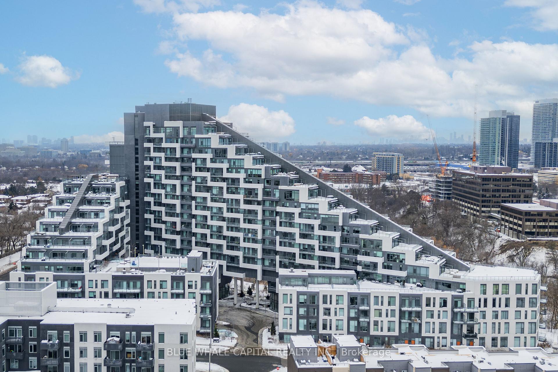 3 Bedrooms Condo at 25 Adra Grado,  Toronto For sale