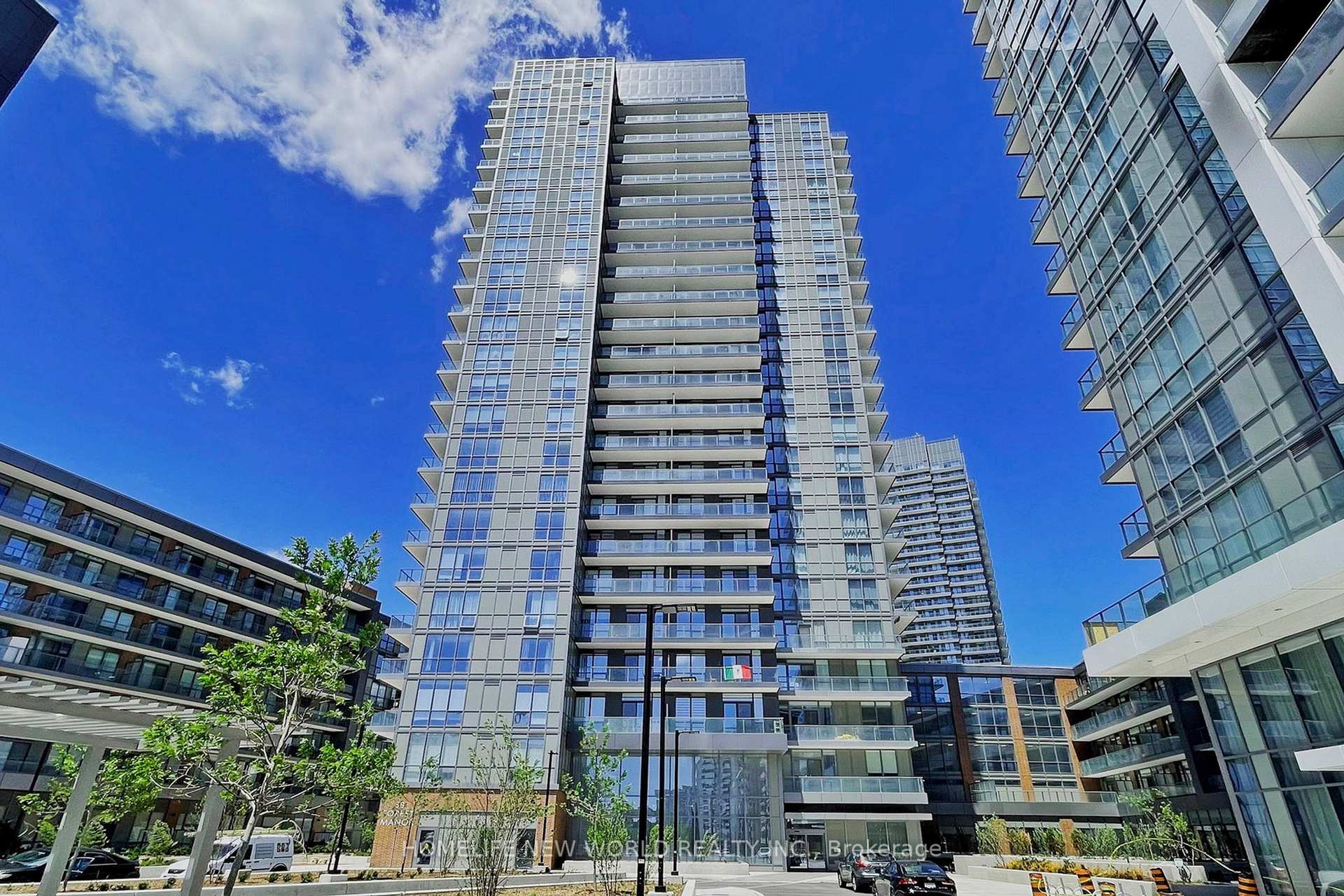 3 Bedrooms Condo at 38 Forest Manor, Toronto For sale