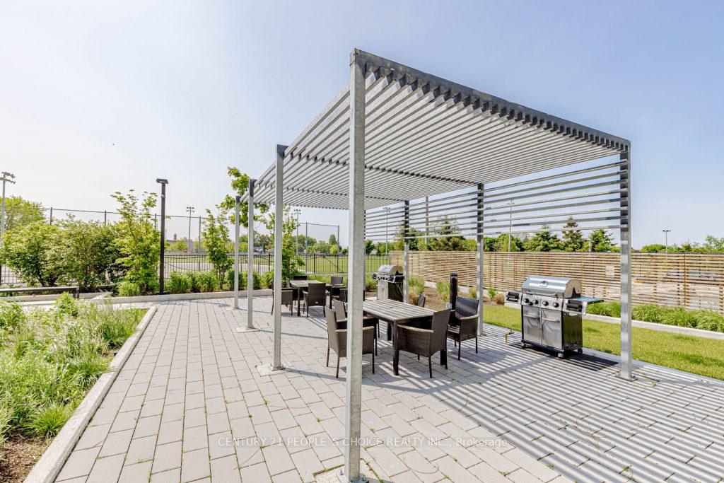 2 Bedrooms Condo at 1461 Lawrence, Toronto For sale