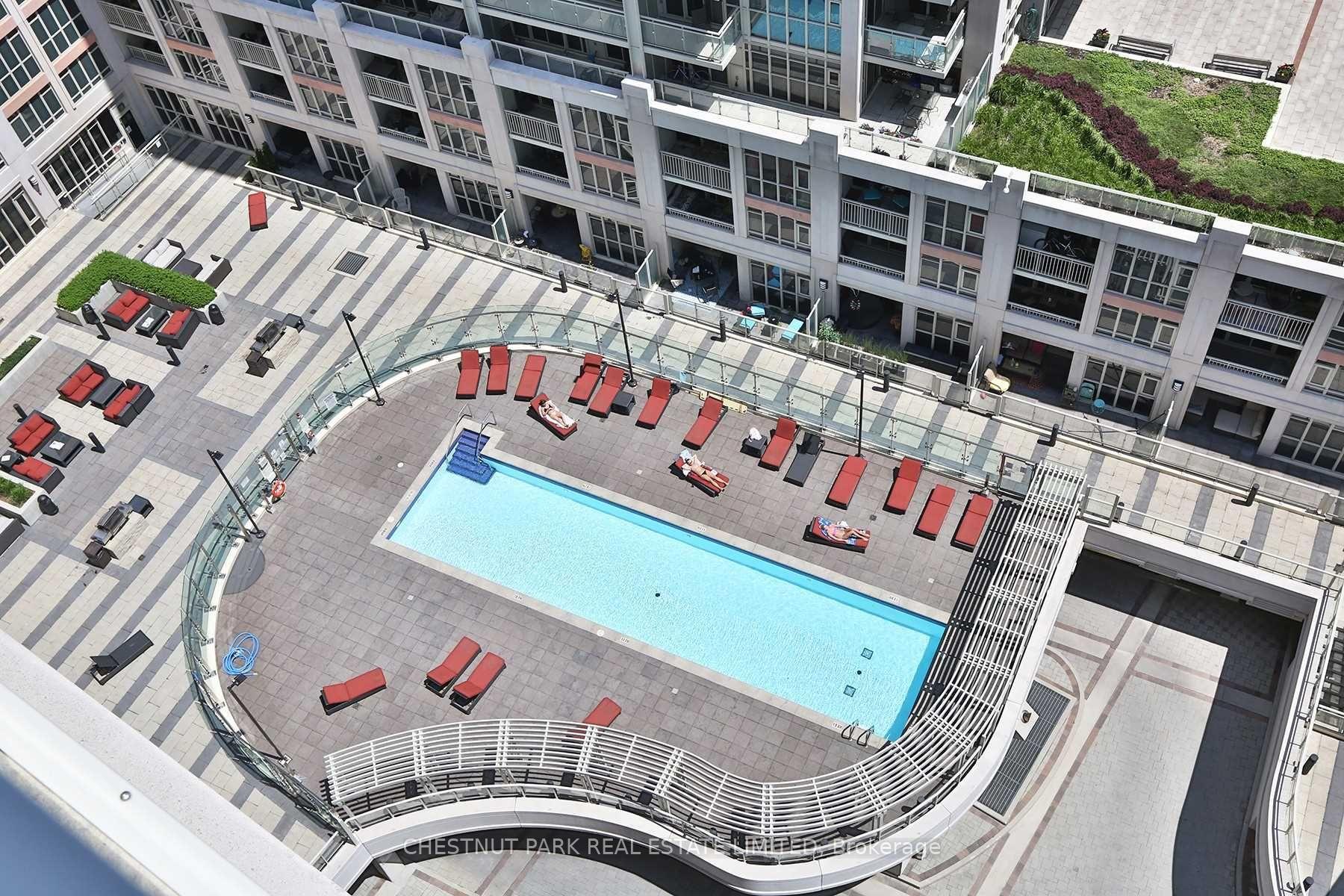 2 Bedrooms Condo at 35 Bastion, Toronto For sale