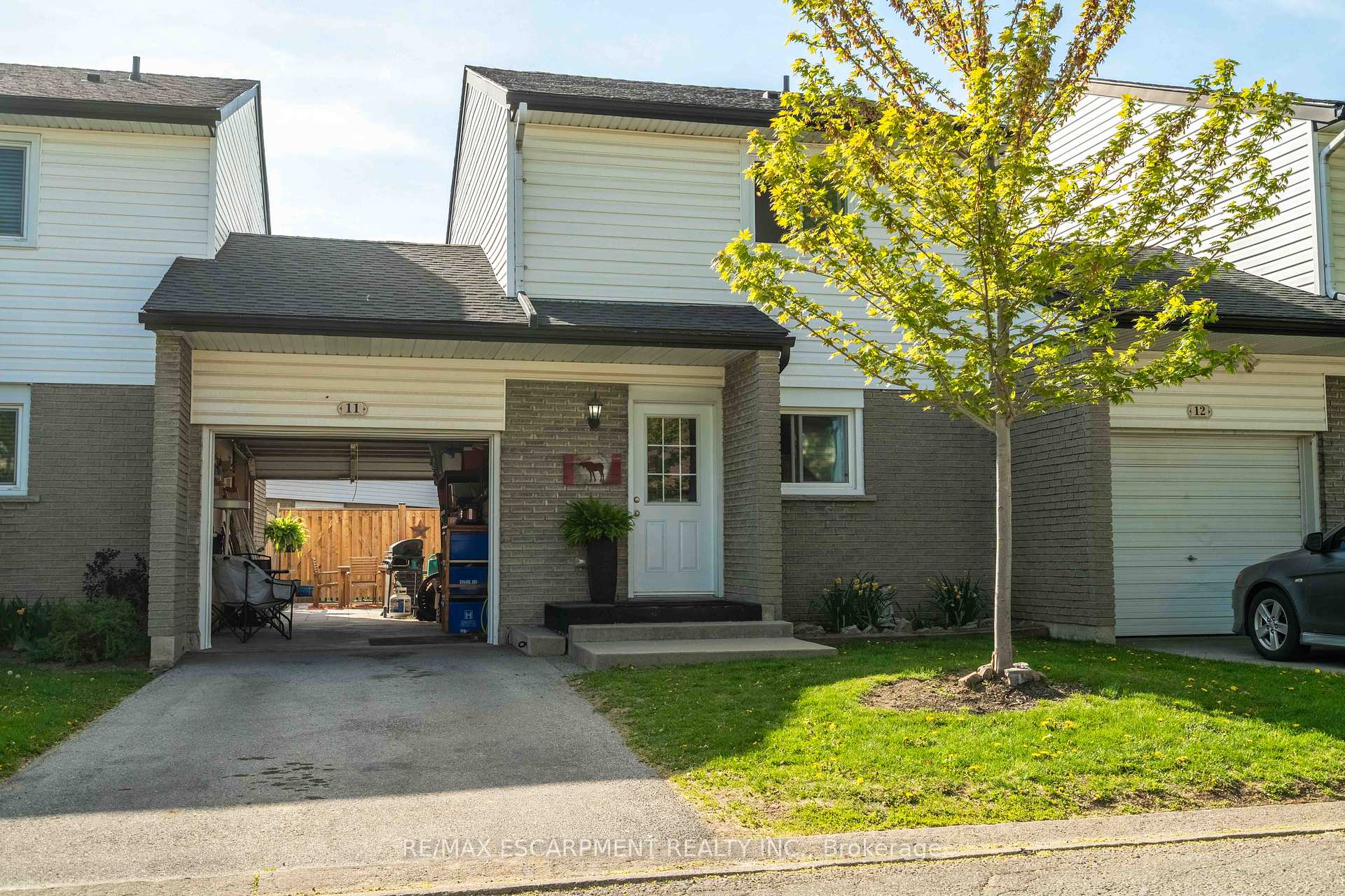 3 Bedrooms Condo at 1190 Upper Ottawa, Hamilton For sale