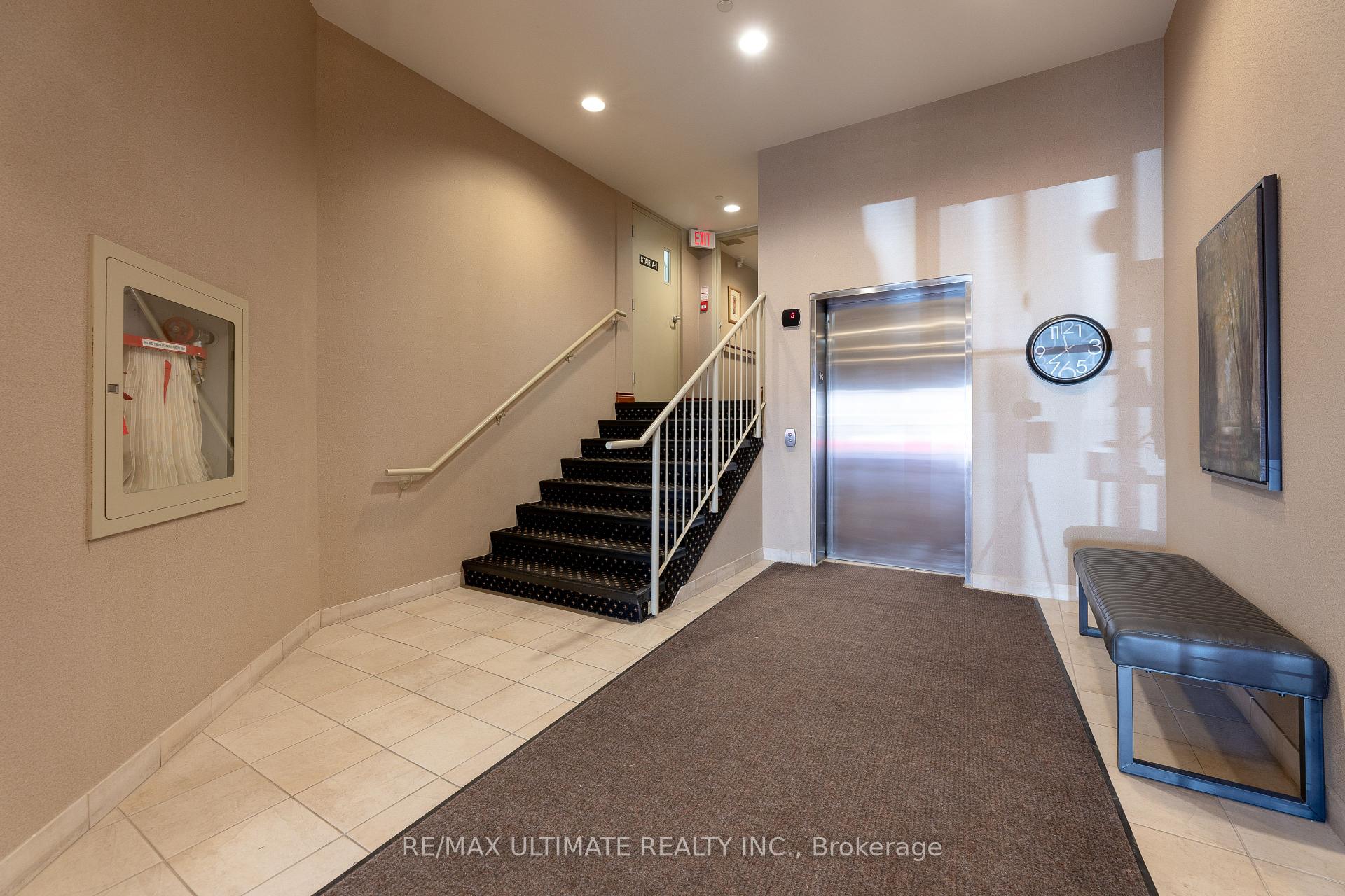 2 Bedrooms Condo at 645 Millwood, Toronto For sale
