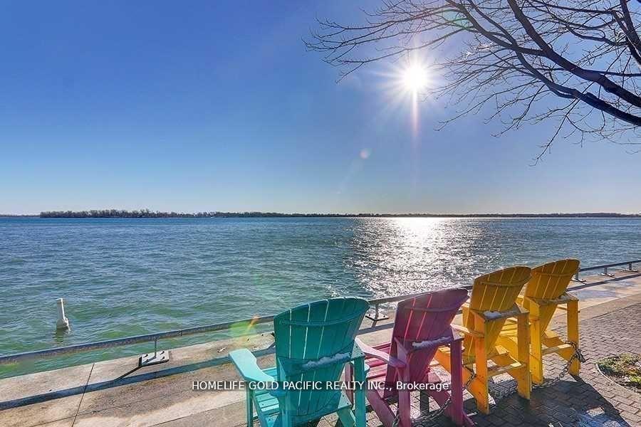 2 Bedrooms Condo at 15 Merchants Wharf,  Toronto For sale