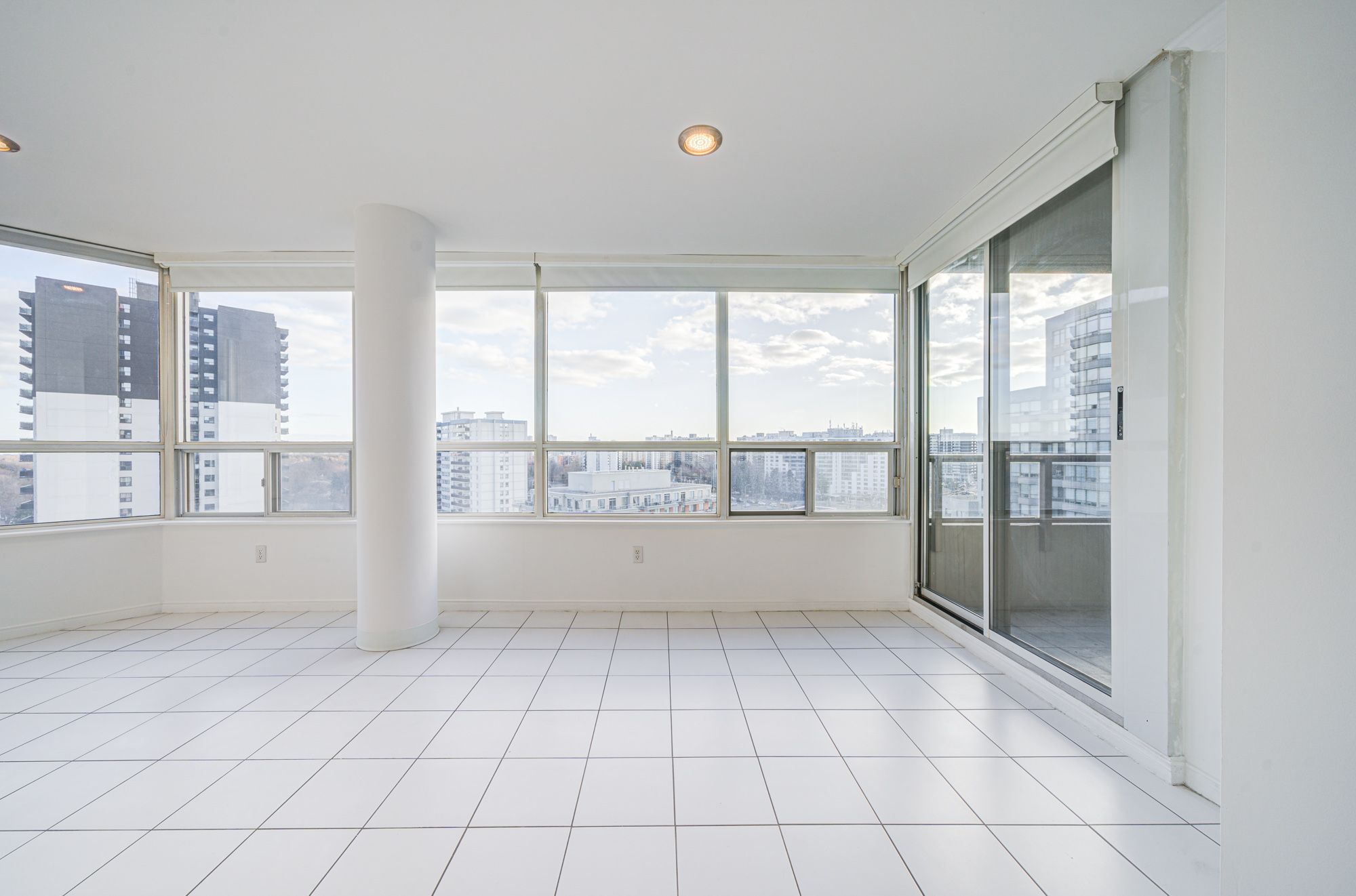 11 Townsgate Drive 1204